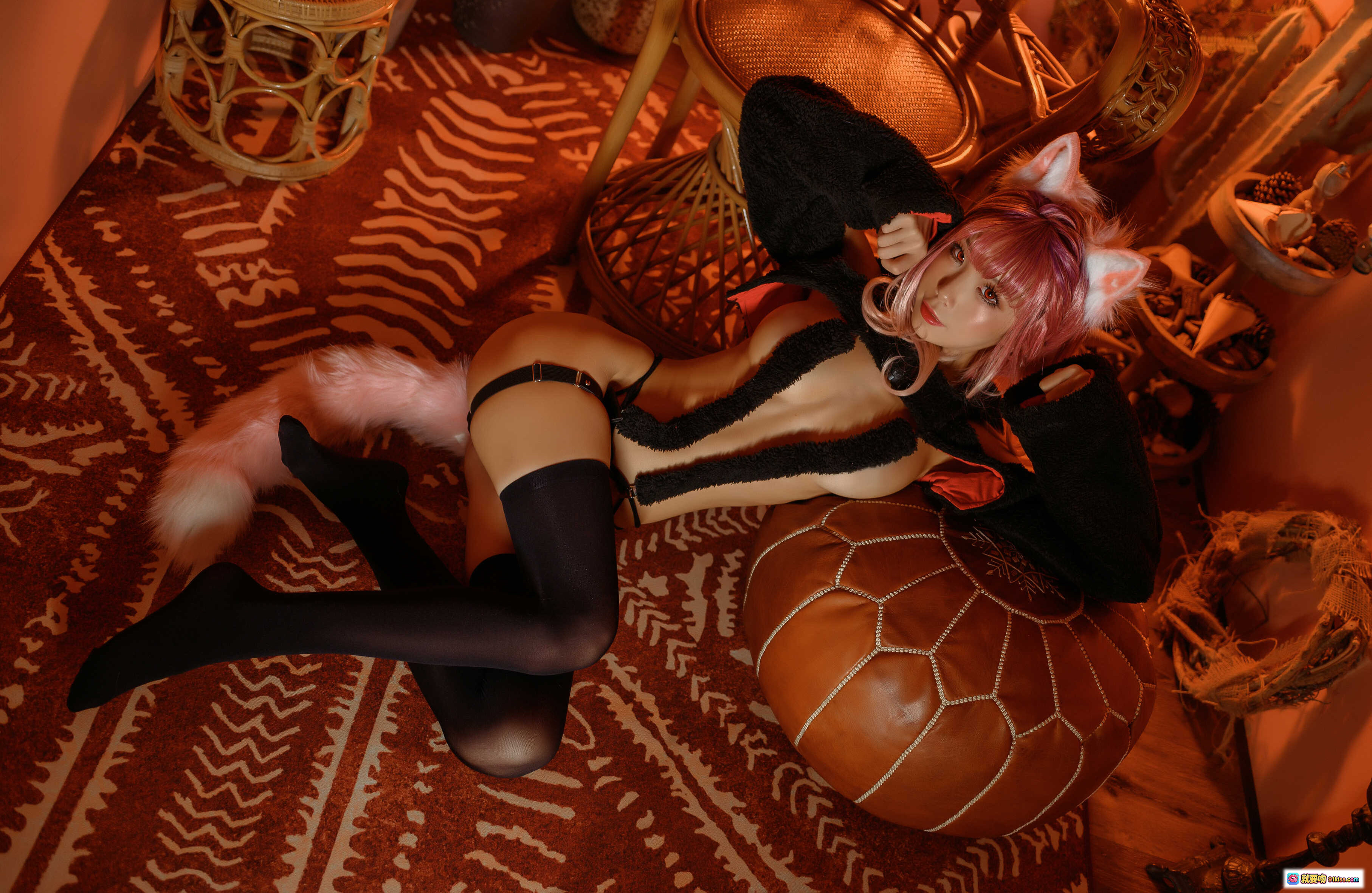 图片[7] - 水淼Aqua NO.051 礼物喵 Cosplay 猫耳黑丝网袜红蝴蝶结性感写真 42P 137MB - 就要吻