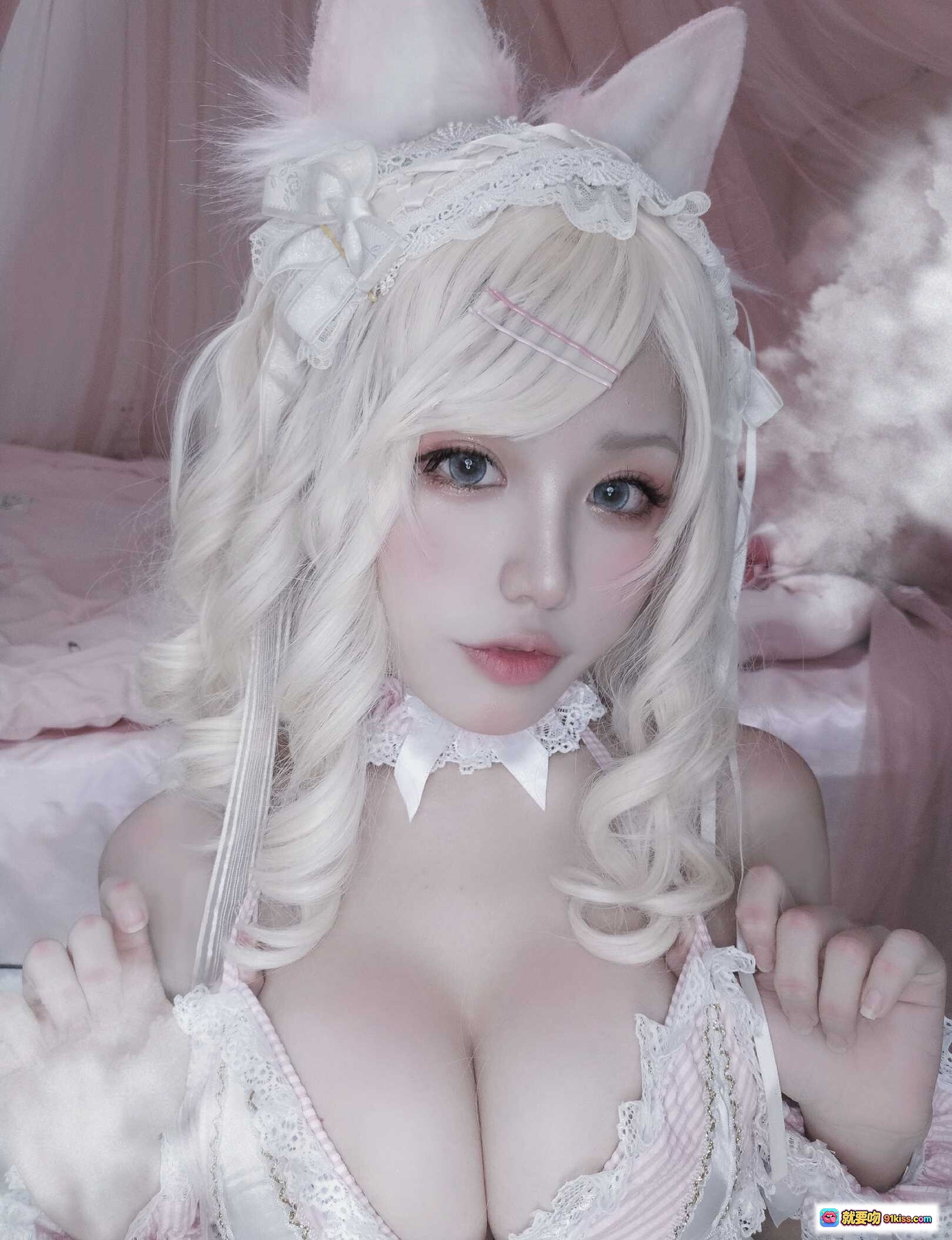 图片[6] - 一笑芳香沁 NO.021 Sugar 粉白蕾丝洛丽塔内衣写真 30P高清美图 甜美少女风 胸部特写 优雅卷发 镂空花边设计 - 就要吻