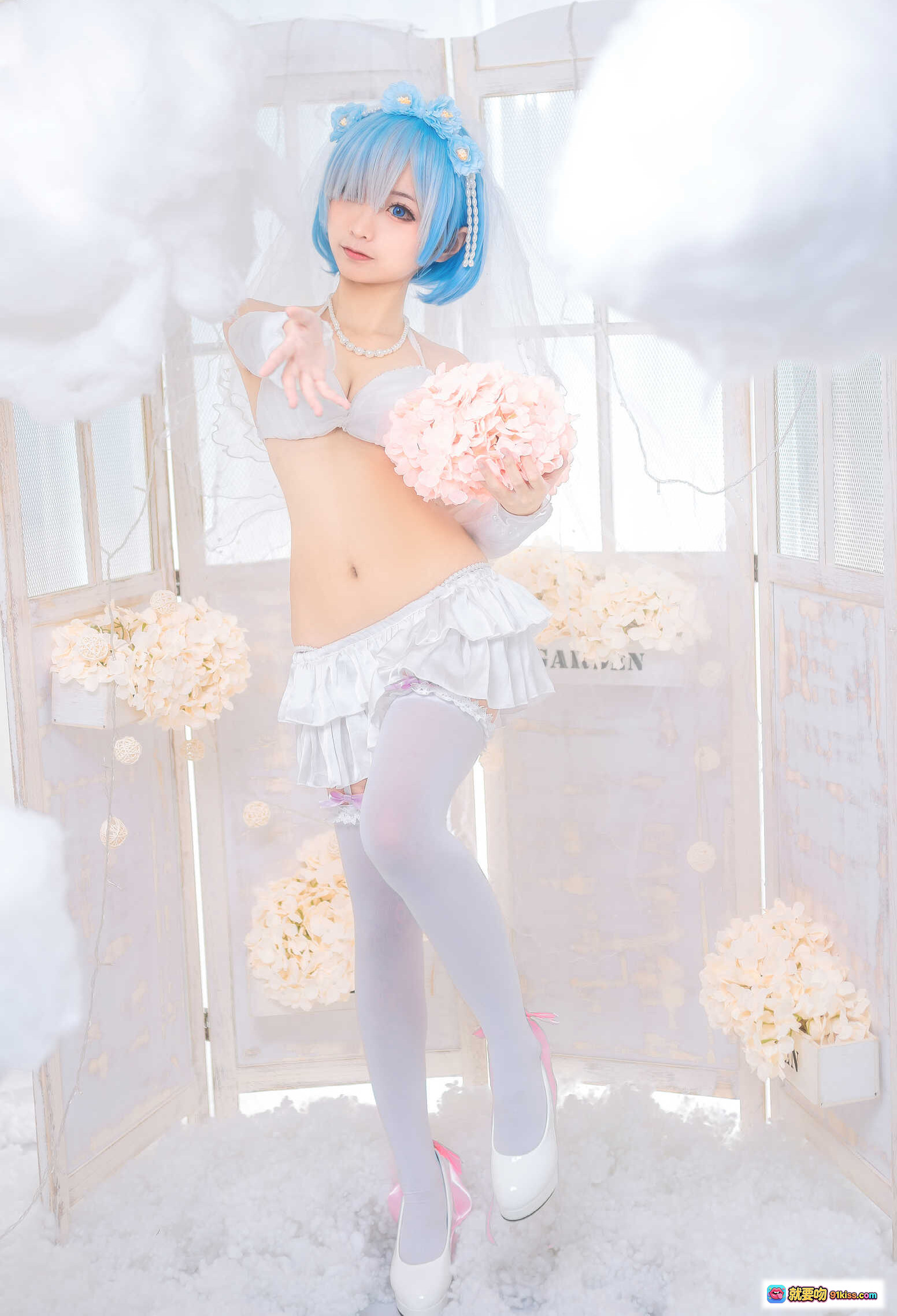 图片[8] - 蠢沫沫NO.024蕾姆花嫁写真 白丝美腿雪地躺卧 44P高清图集 甜美少女风 柔光氛围感 情侣主题穿搭 - 就要吻