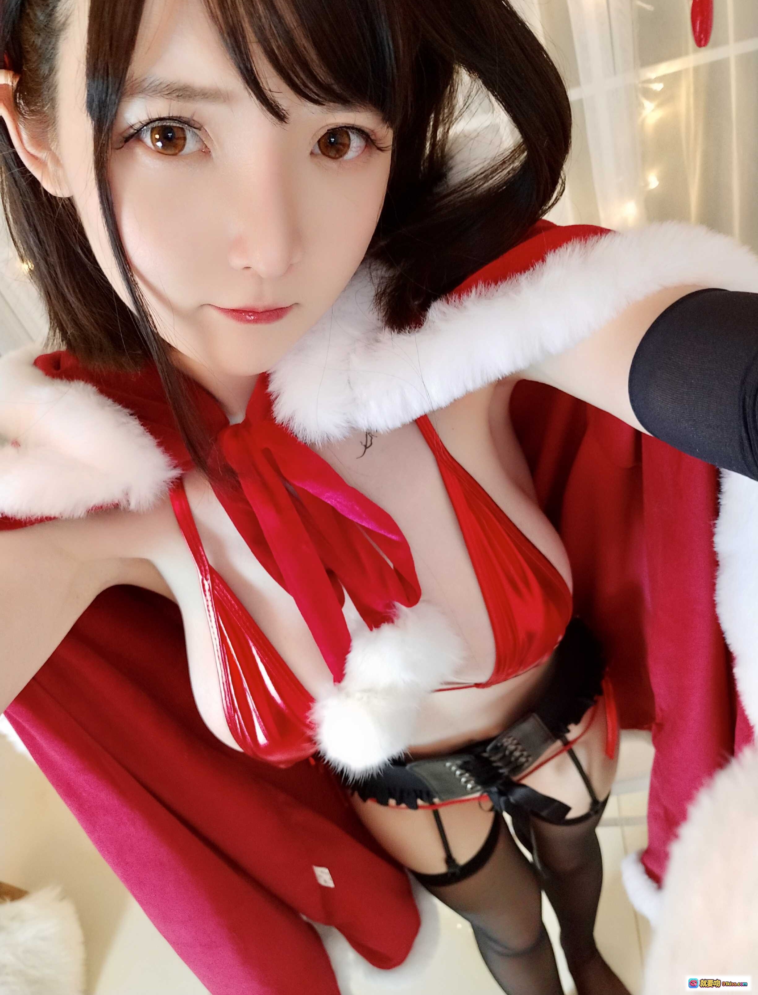 图片[7] - 小央泽NO.037圣诞兔女郎写真｜红白毛绒外套+兔耳发箍+黑色丝袜美腿+性感内衣造型 - 就要吻
