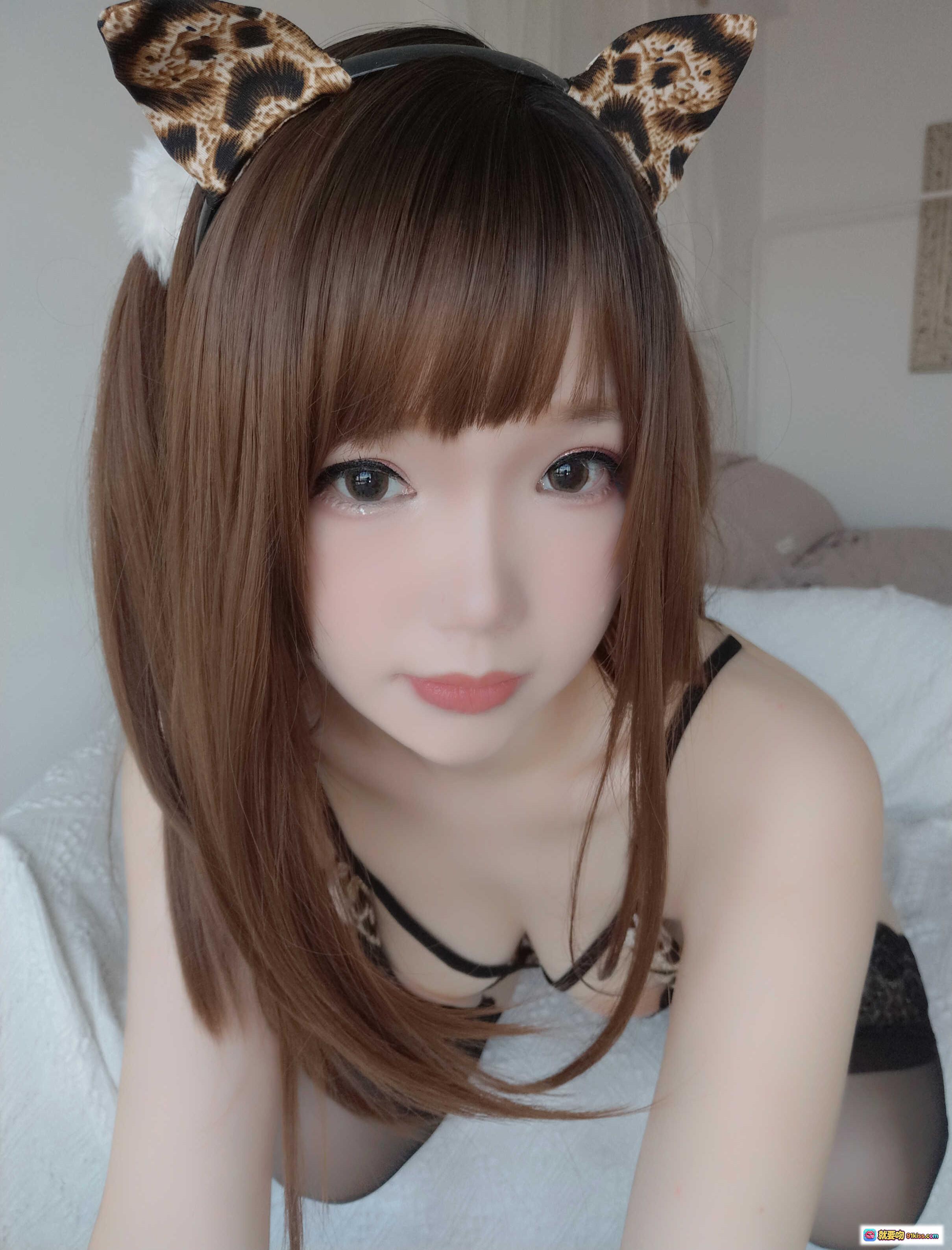 图片[4] - 雪晴Astra NO.026 牧场物语豹猫造型 猫耳发箍 棕发双马尾 甜美自拍 蕾丝内衣 90P写真集 - 就要吻