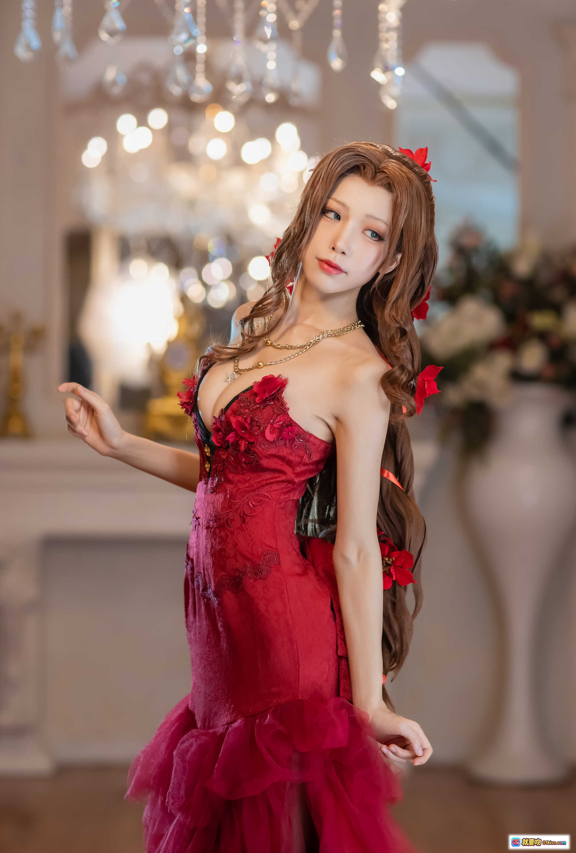 图片[9] - 水淼NO.055艾瑞斯红裙写真｜精致妆容+蕾丝礼服+高跟美腿+室内复古风人像摄影 - 就要吻