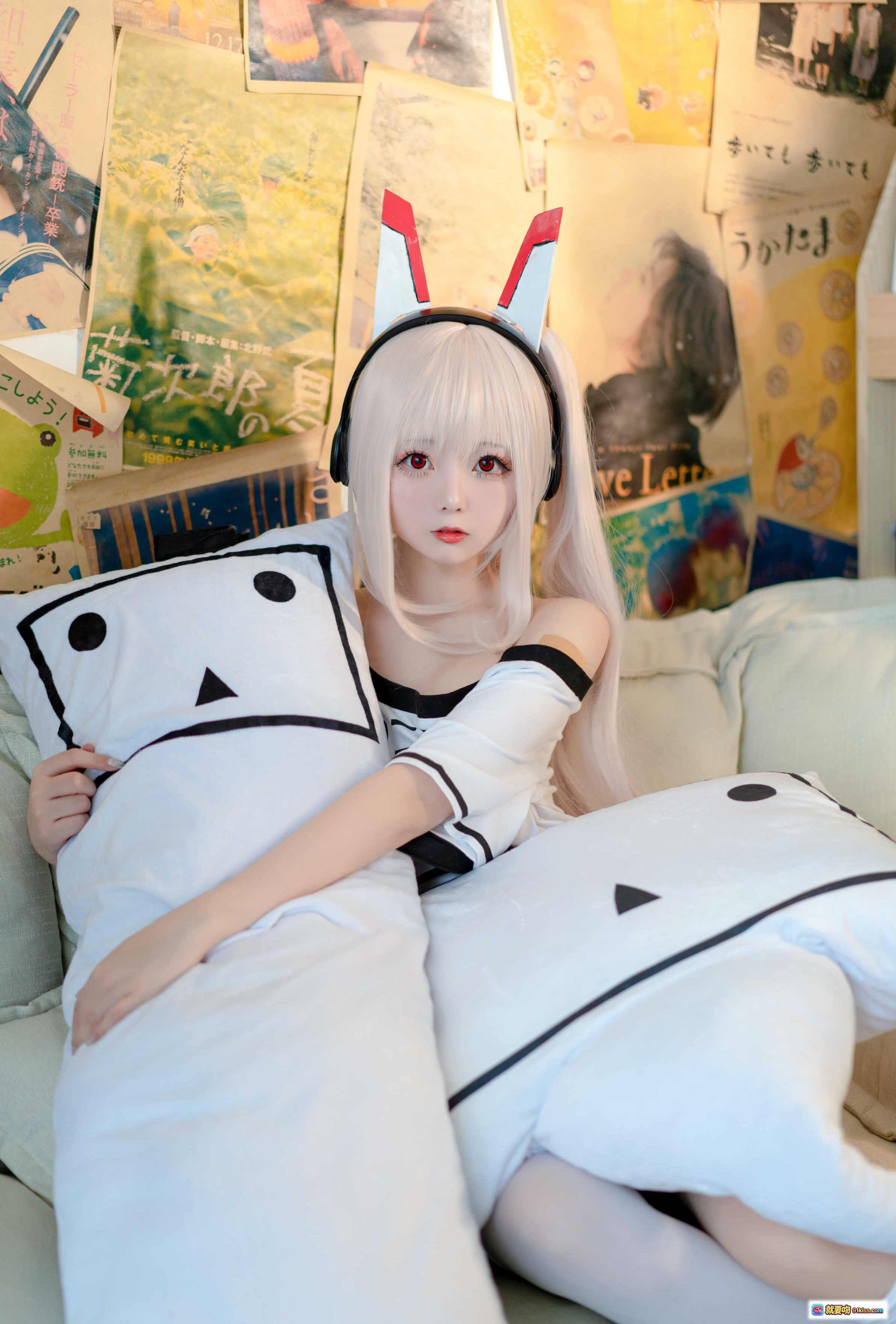 图片[2] - 蠢沫沫NO.062碧蓝航线绫波写真 白裙黑边+透白袜跪姿沙发 40P高清美图 - 就要吻