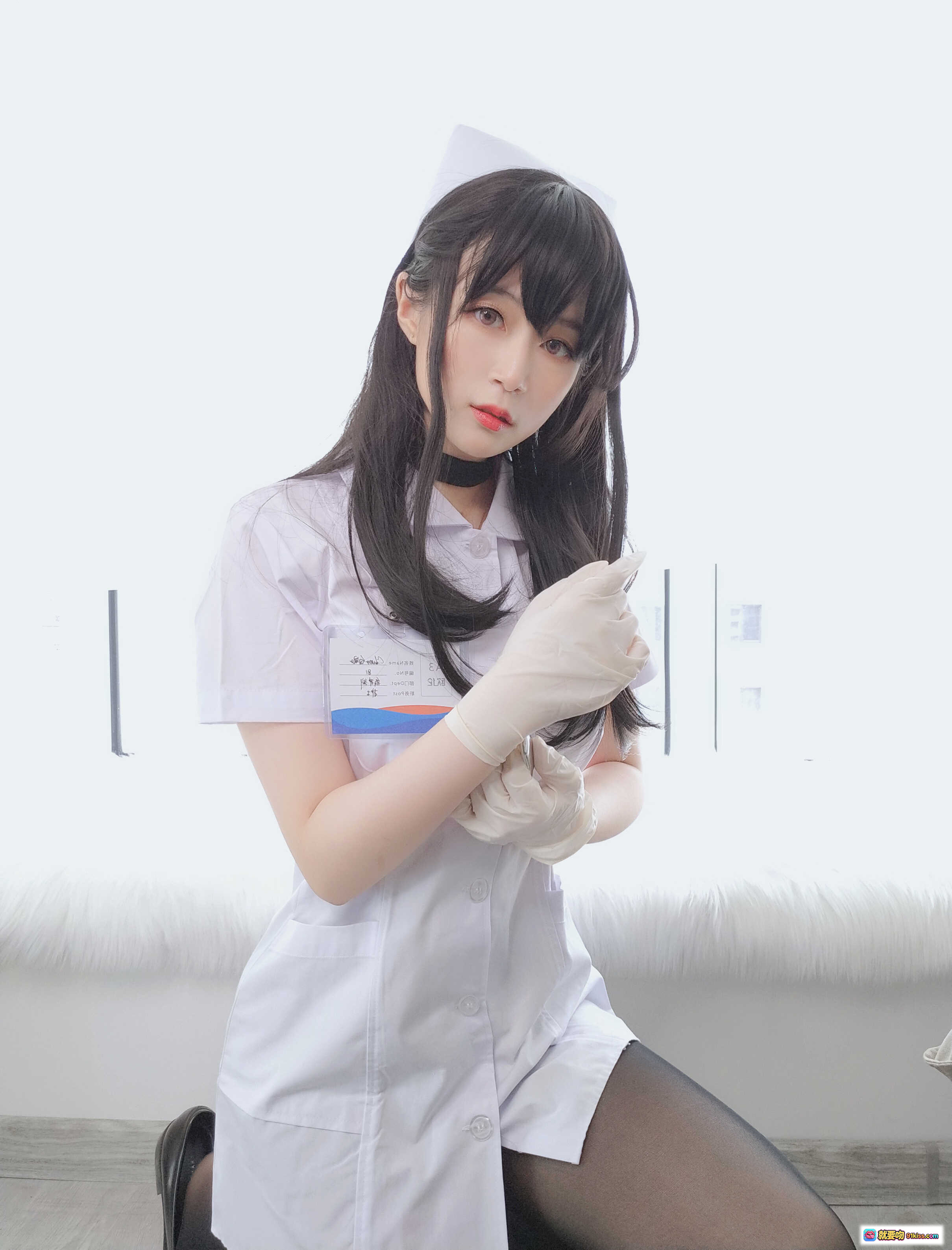 图片[8] - 白银81 NO.016 长发小护士写真 66P高清美图 黑丝白衬衫蕾丝内衣 甜美性感护士装 cosplay 优雅坐姿 大眼红唇 二次元风格 - 就要吻