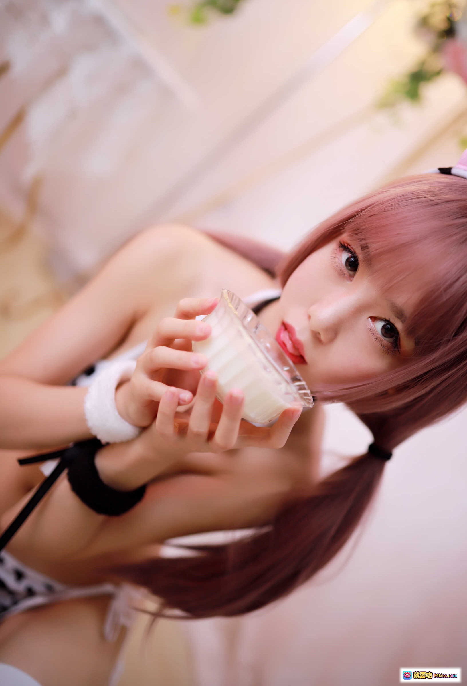 图片[6] - 抖娘利世NO.029奶牛主题写真 38P48MB 白色系性感内衣 淋奶效果 甜美诱惑 高清私房图 - 就要吻