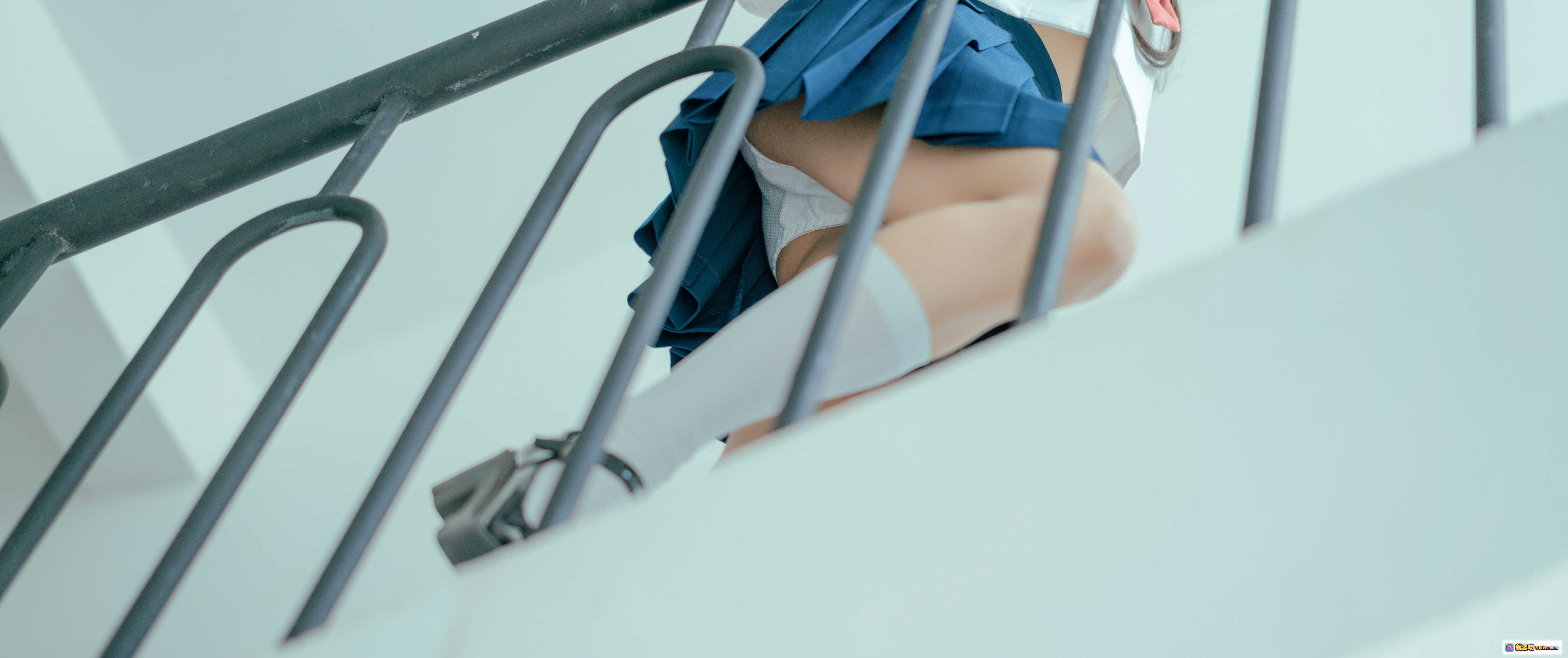 图片[7] - 蠢沫沫NO.116叫兽的恶作剧Ⅱ校服少女楼梯扶手写真高清图集 - 就要吻