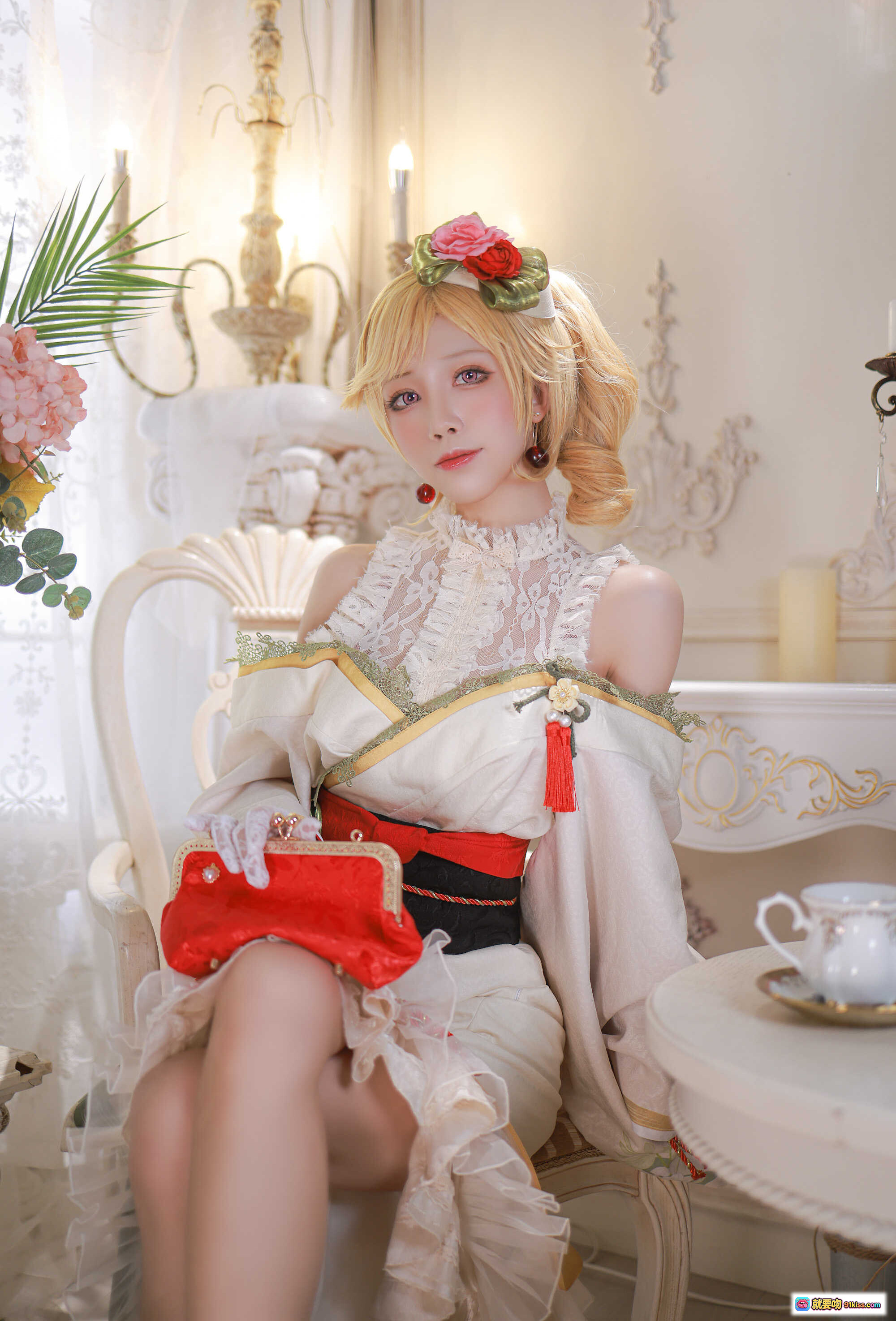 图片[5] - 水淼aqua NO.079新春4套黎塞留COS正片｜洛丽塔和风混搭·红白蕾丝裙·花饰金发·茶会场景·精致妆造 - 就要吻