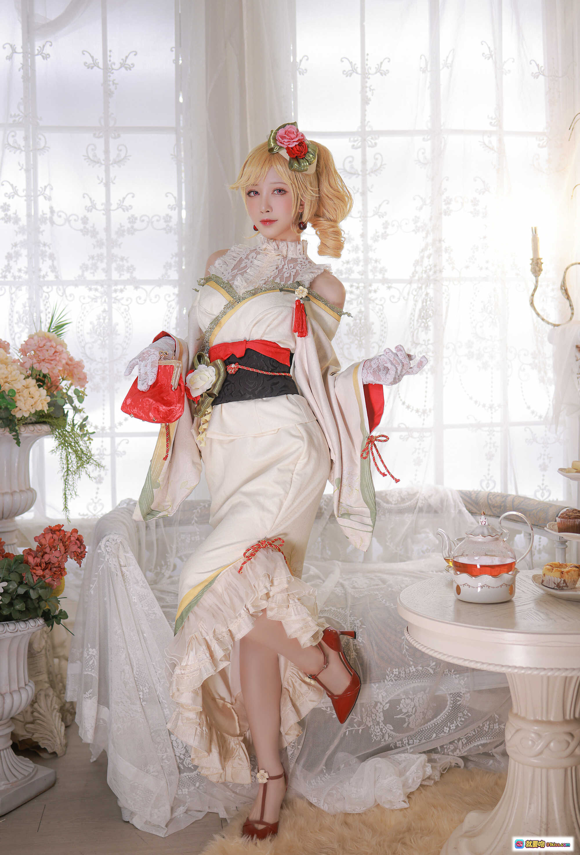 水淼aqua NO.079新春4套黎塞留COS正片｜洛丽塔和风混搭·红白蕾丝裙·花饰金发·茶会场景·精致妆造 - 就要吻