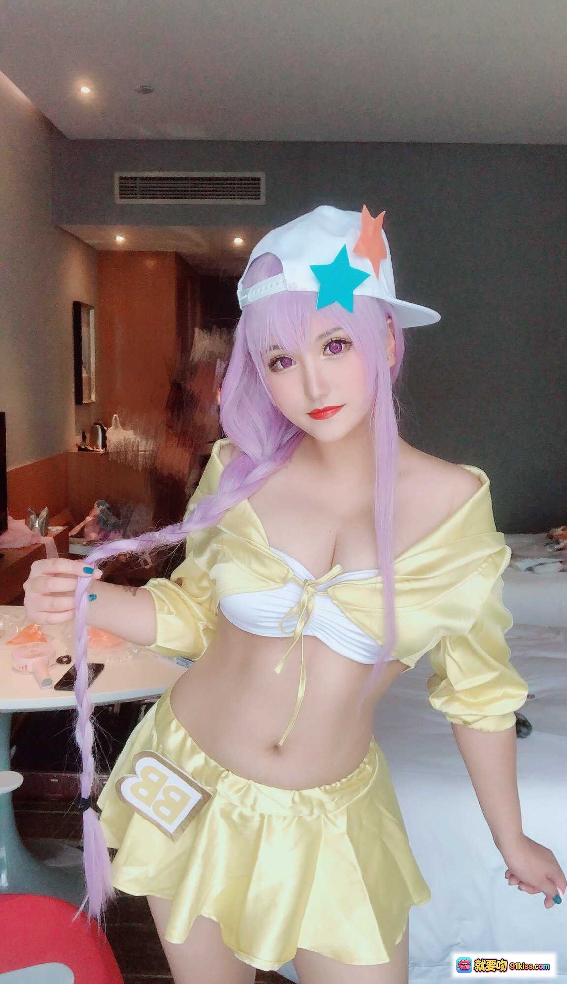 图片[5] - 夏鸽鸽不想起床NO.014推特包288P98MB 白发红瞳cosplay 黑帽红领结 皮衣造型 精致妆容 高清写真集 - 就要吻