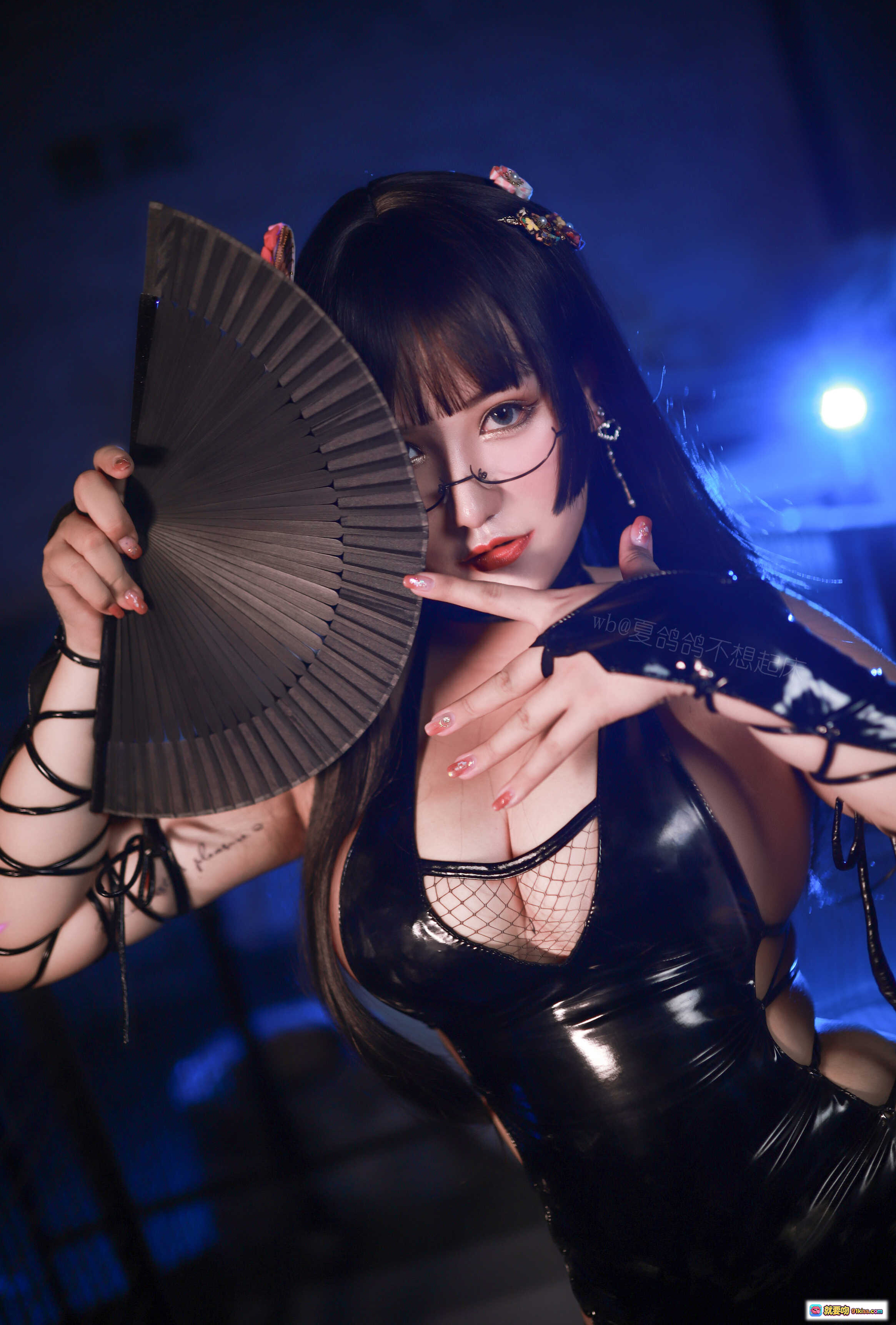 图片[5] - 夏鸽鸽不想起床NO.008女忍写真｜黑丝乳贴纹身诱惑｜暗黑系性感造型｜37P高清图集 - 就要吻