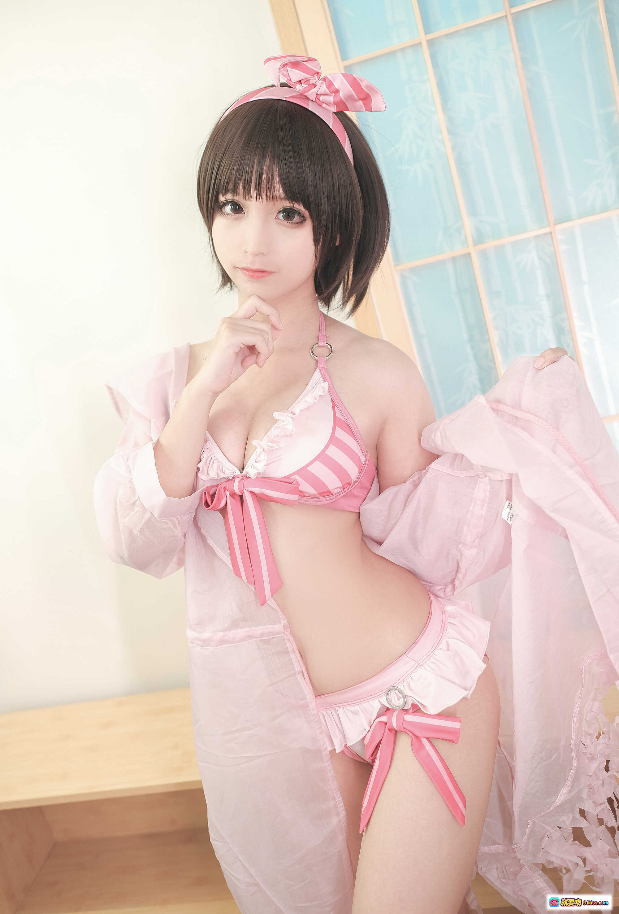 图片[3] - 蠢沫沫NO.020加藤惠泳装写真 40P高清美腿粉白条纹比基尼室内拍摄 甜美少女风私房照 - 就要吻