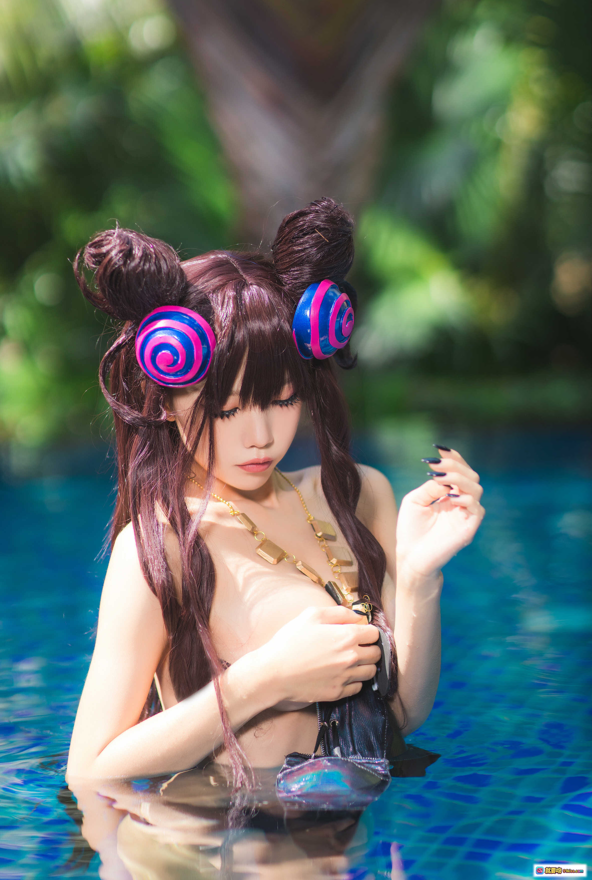 图片[6] - 水淼NO.038紫式部水着Ver Cosplay沙滩写真 二次元美少女泳装造型 紫蓝螺旋发饰 比基尼造型 41P高清图集 - 就要吻