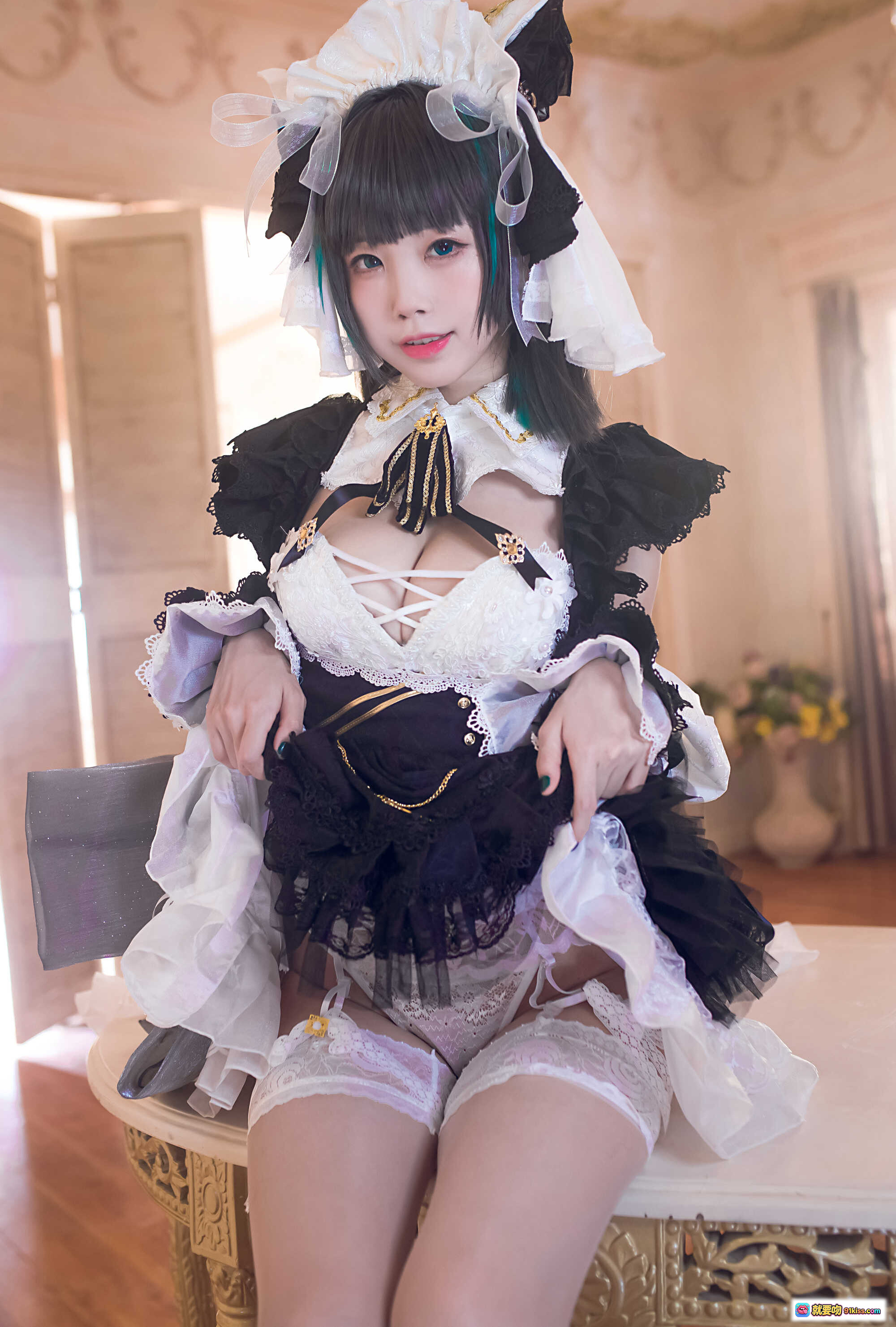 水淼NO.054柴郡黑白色洛丽塔女仆装写真 35P高清美图 甜美蕾丝蝴蝶结造型 优雅室内拍摄 - 就要吻