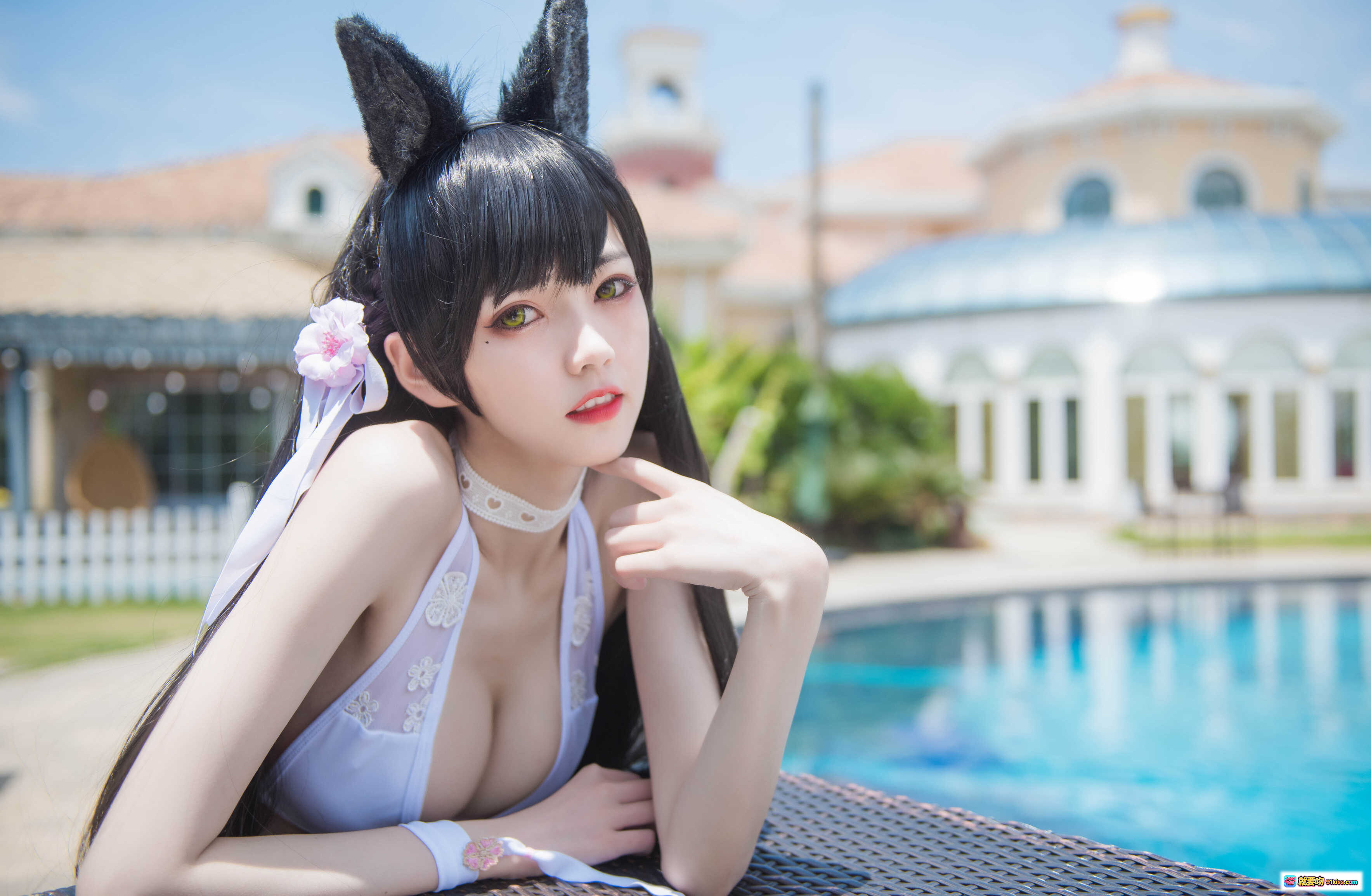 图片[5] - 你的负卿 NO.001 爱党泳装写真 – 白色比基尼猫耳少女泳池边飘逸长发性感美照 - 就要吻