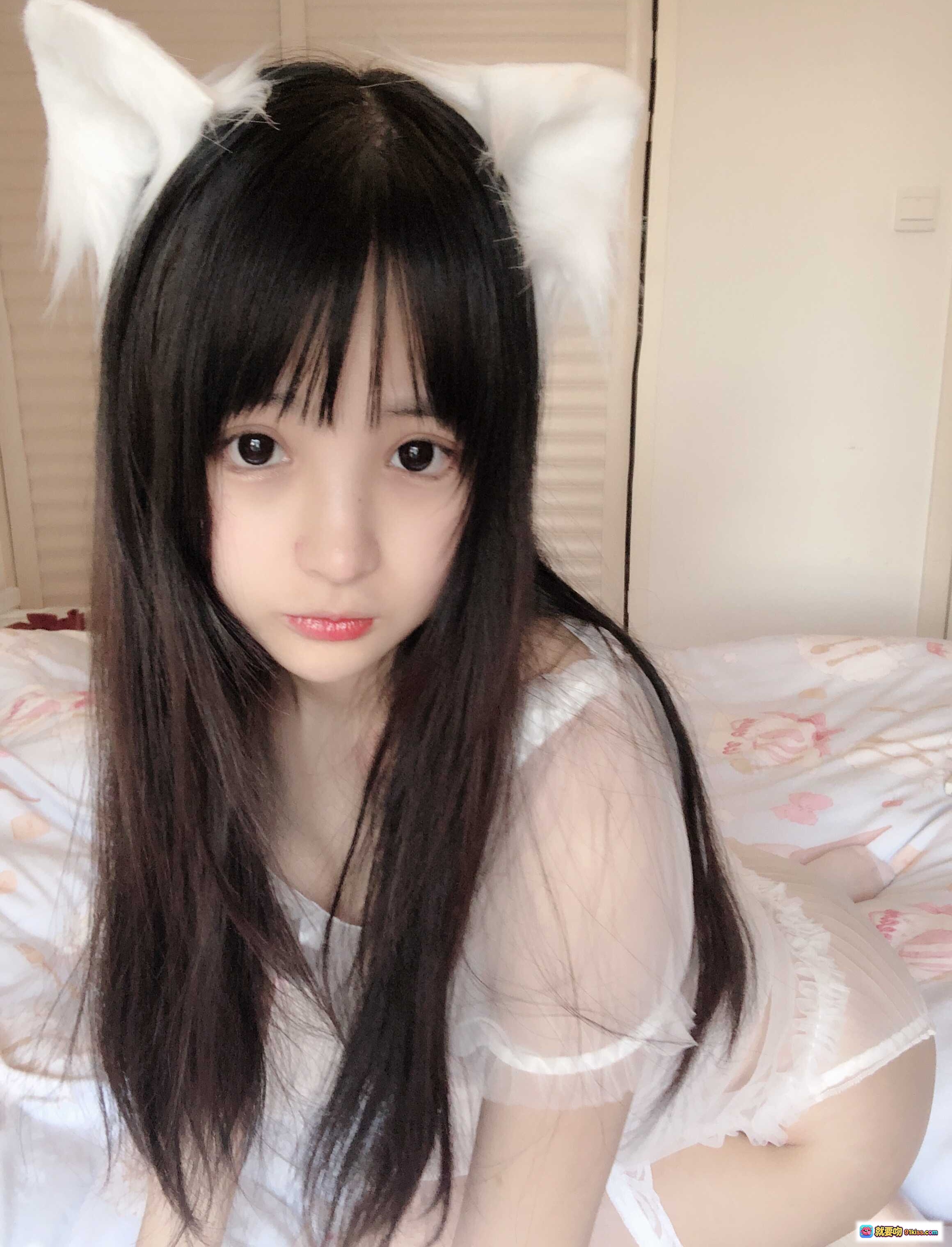 图片[2] - 桜井宁宁NO.023小白猫蕾丝内衣写真 透明薄纱白丝美腿猫耳少女床照31P - 就要吻