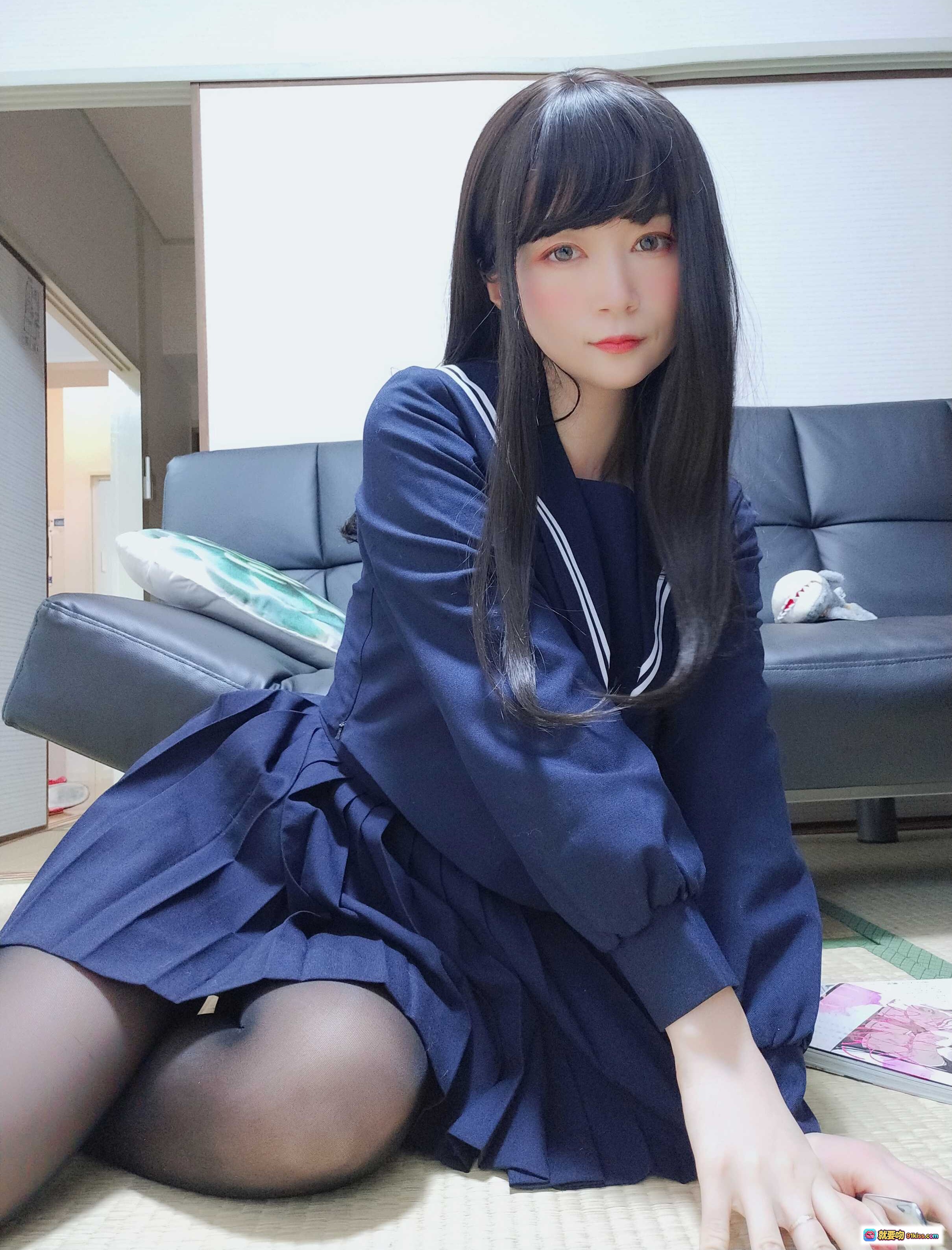 图片[5] - 白银81 NO.058甜蜜回忆175P高清图集 黑发少女居家阅读动漫画册 日系校服黑丝美腿写真 - 就要吻