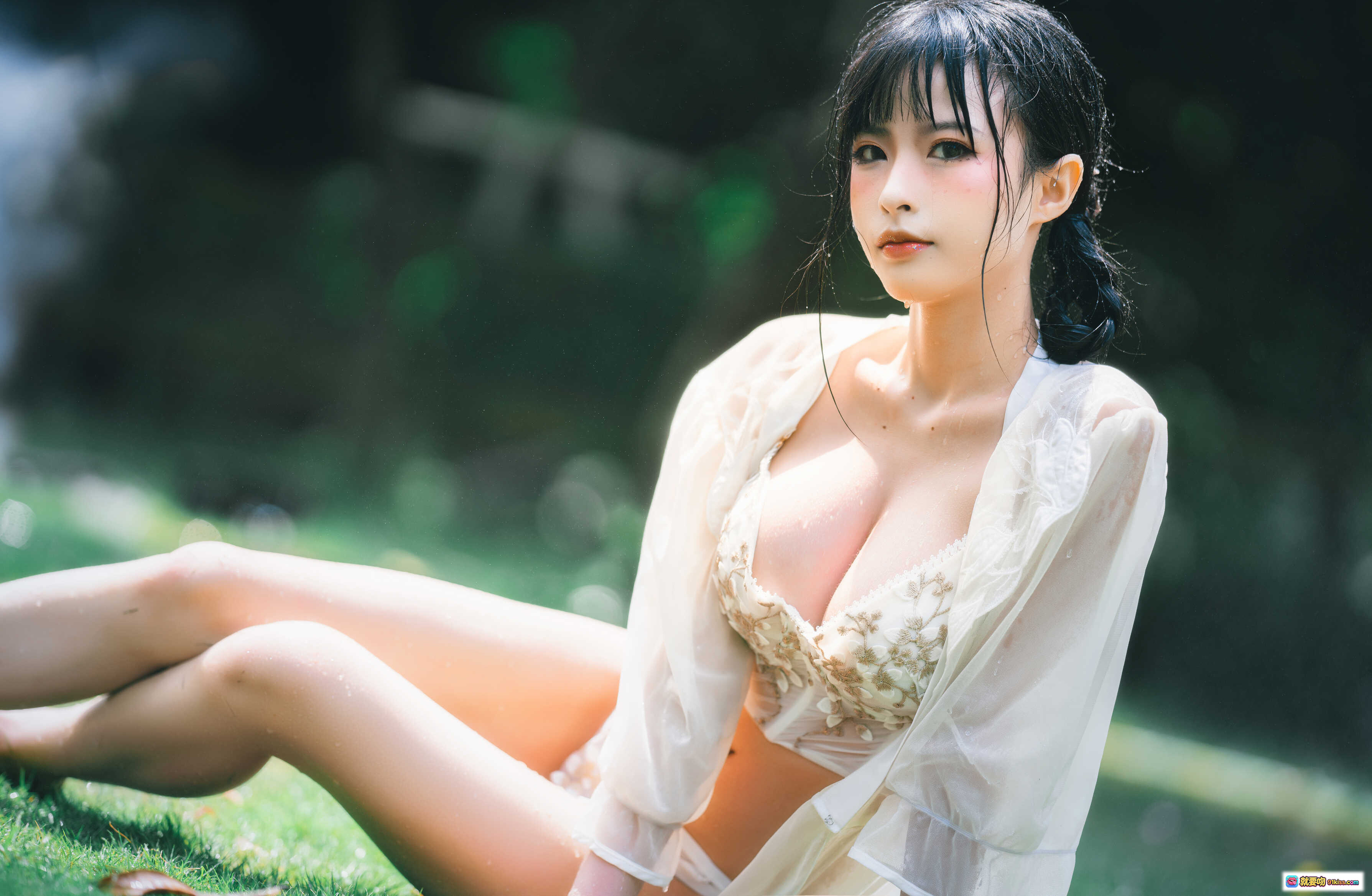 图片[5] - 清水由乃NO.024湿水洛丽塔写真 36P高清性感蕾丝内衣草地躺卧诱惑美图 - 就要吻