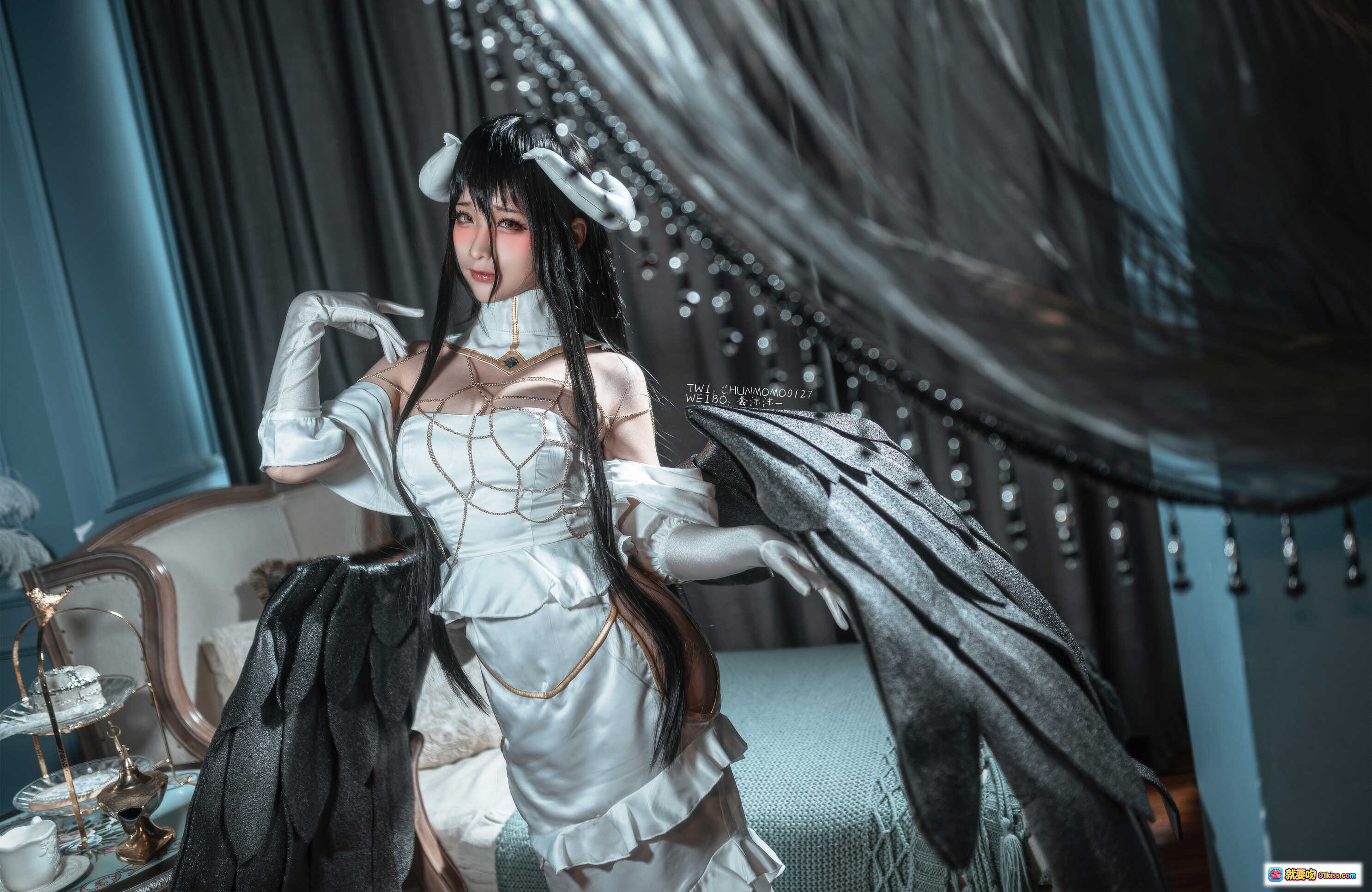 图片[9] - 蠢沫沫NO.086雅儿贝德原皮Cosplay写真｜精致白裙金链装饰｜长发手套优雅造型｜40P高清图集 - 就要吻