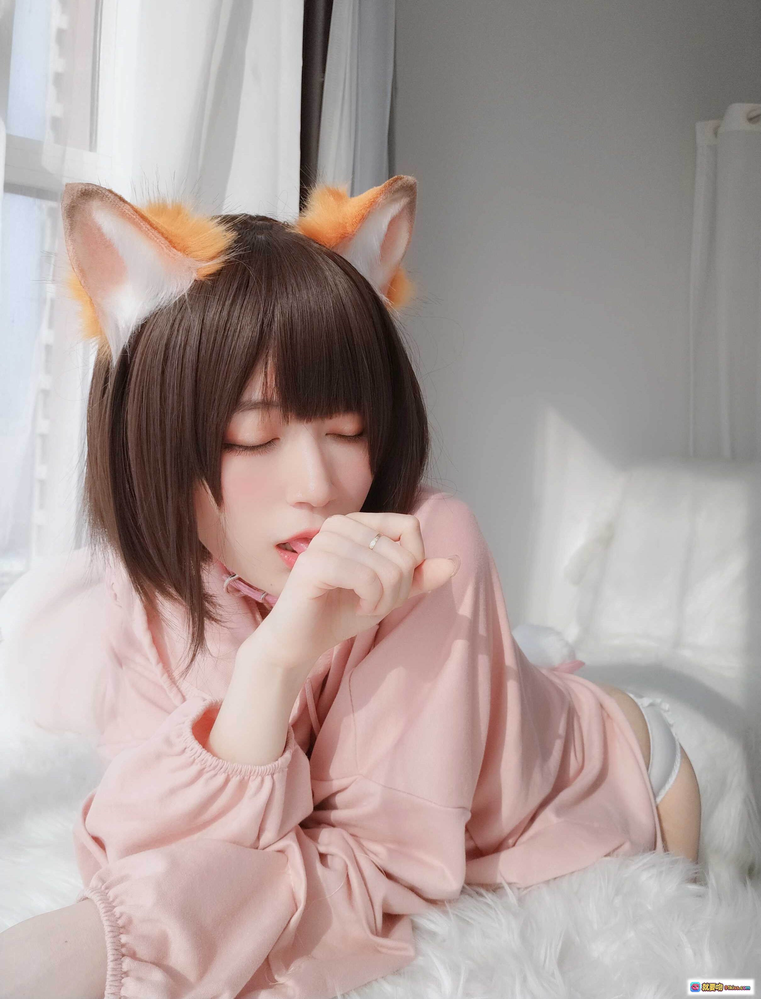 图片[10] - 白银81 NO.055 粉红狐狸Cosplay写真 甜美短发+毛绒狐耳+粉色系穿搭 111P高清美图 - 就要吻