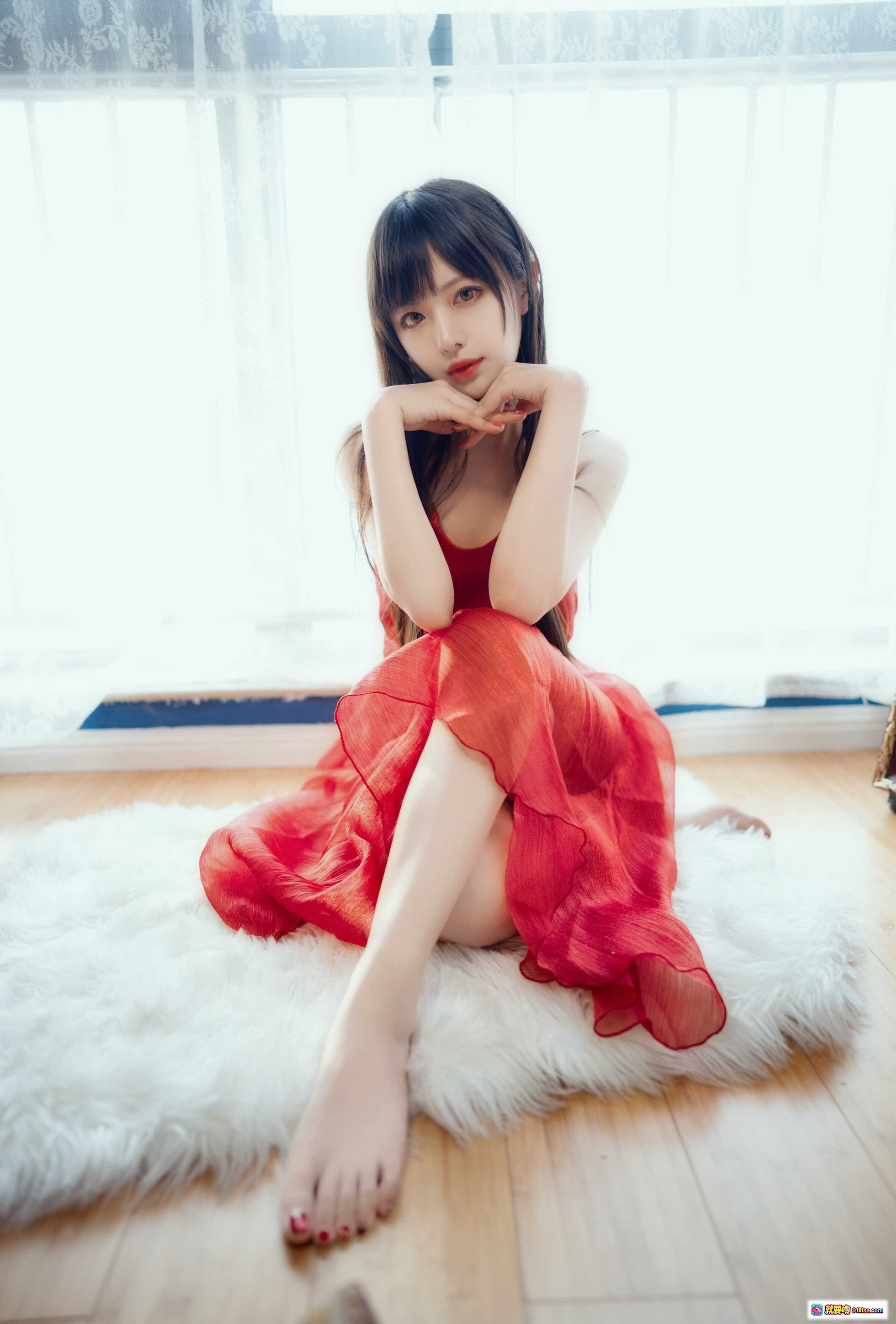 图片[4] - Shika小鹿鹿NO.043 Rose 红裙少女窗边写真 8P高清美图 优雅温柔氛围感私房照 - 就要吻