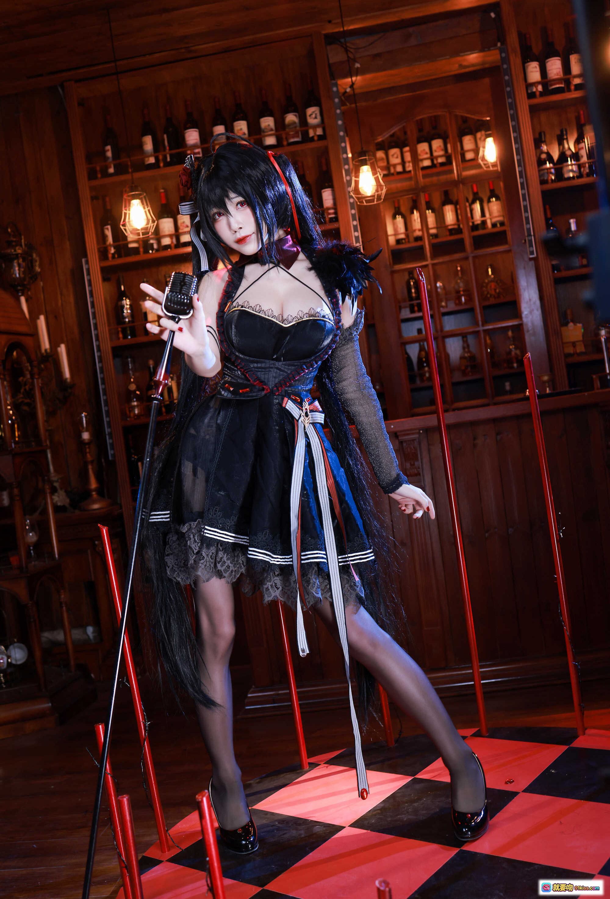 图片[4] - 水淼NO.076大凤打歌服写真｜黑红格纹地板性感姿势｜蕾丝吊带黑丝美腿｜45P高清图集 - 就要吻