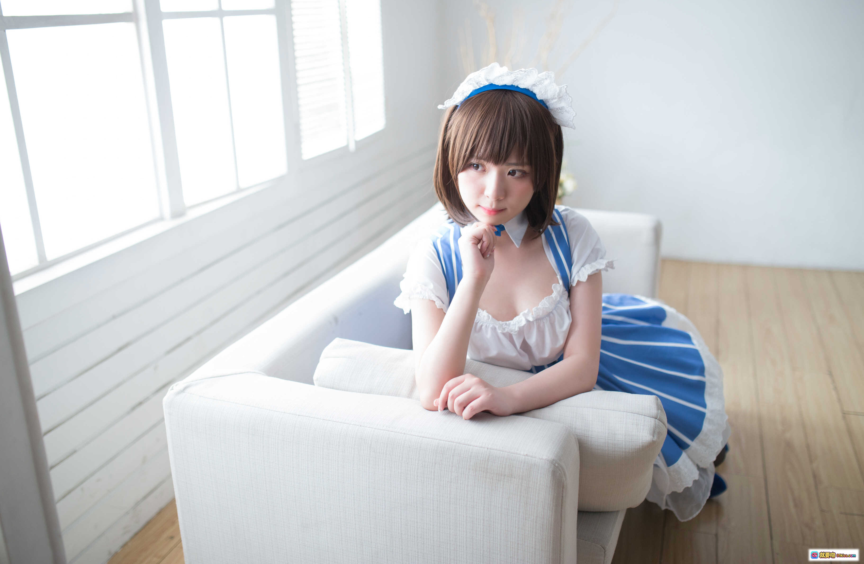 图片[2] - 闪月半NO.003加藤惠蓝白条纹女仆装黑丝美腿居家写真17P高清图集 - 就要吻