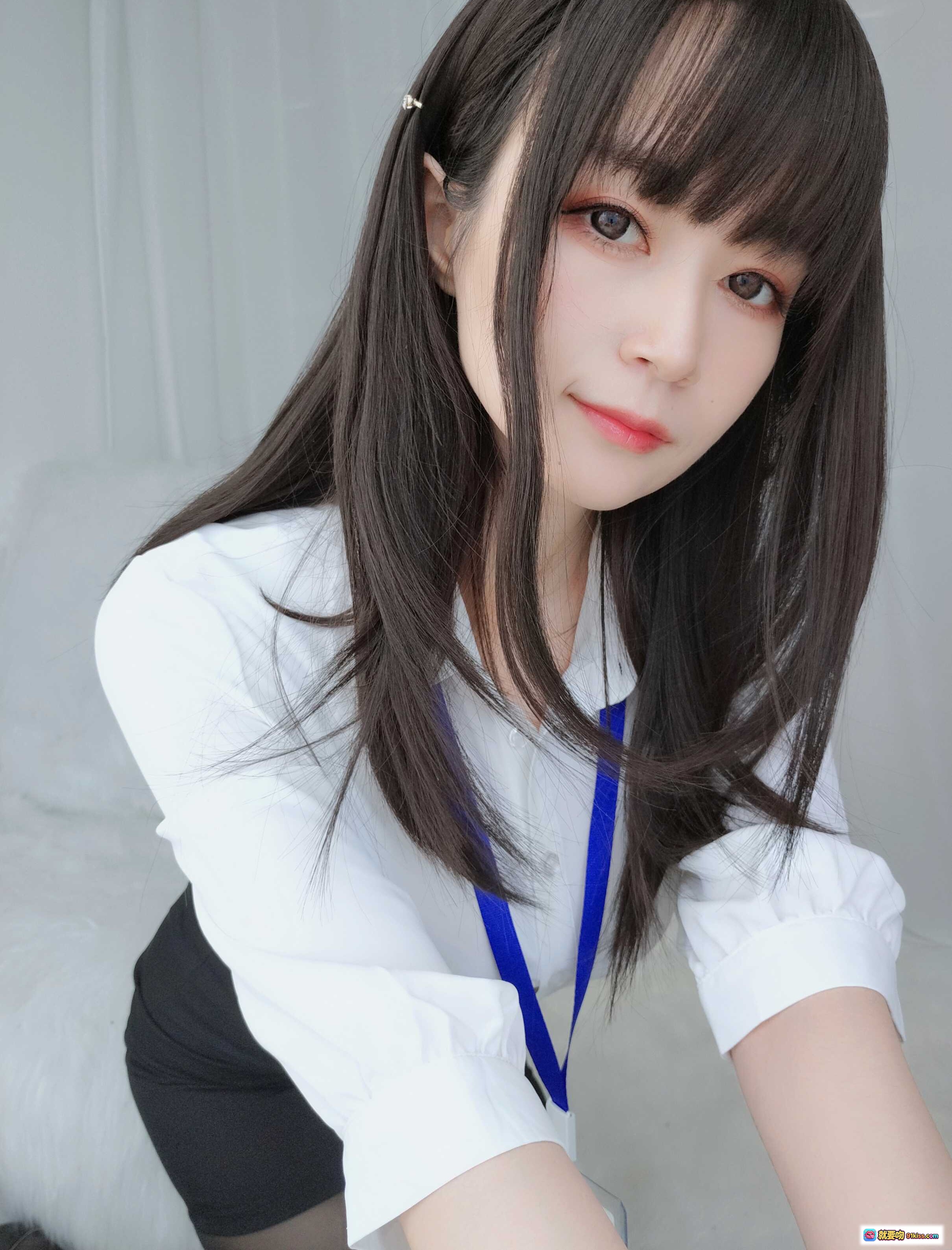 图片[3] - 白银81 NO.047 制服写真 125P黑丝白衬衫蕾丝内衣职场风性感私房照 - 就要吻