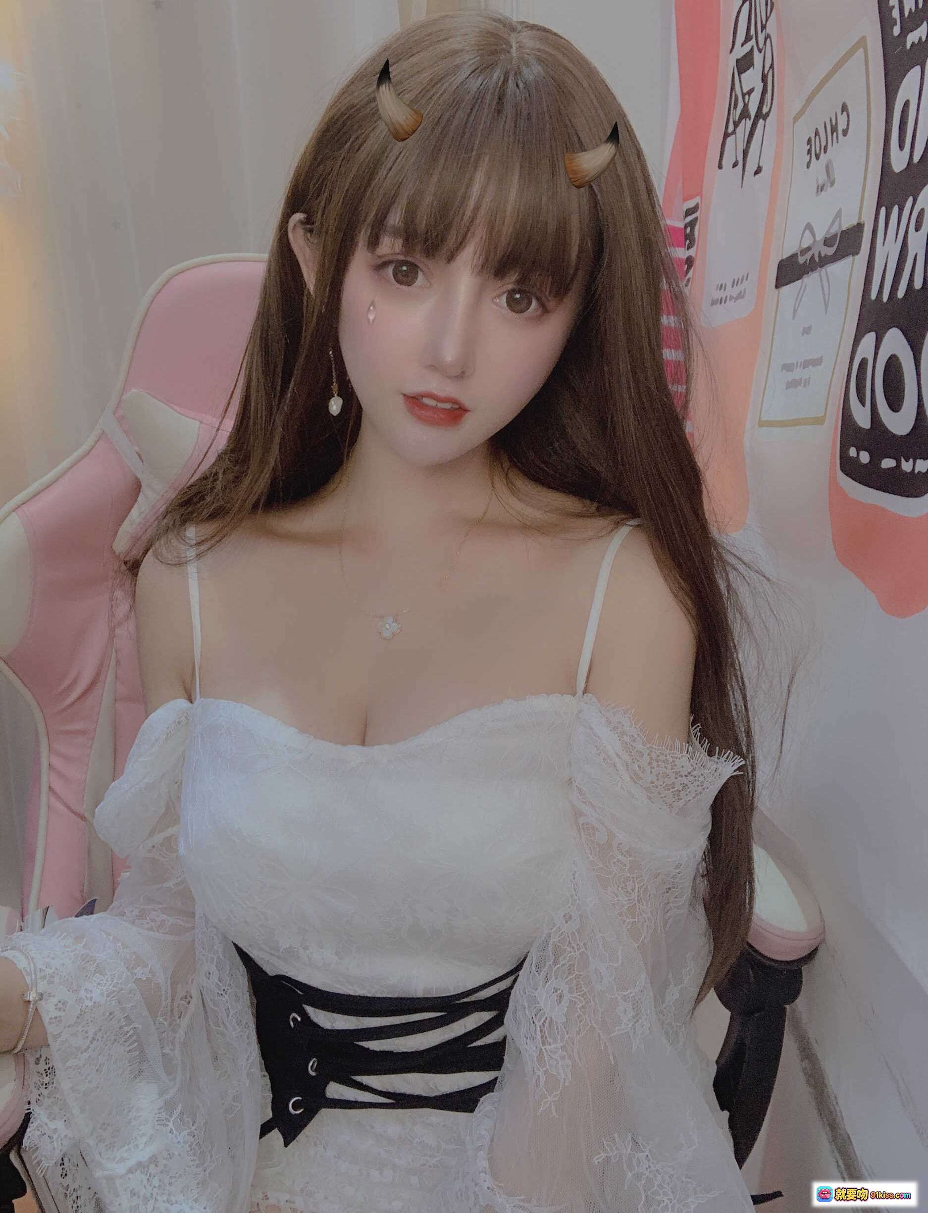 图片[6] - 过期米线线喵001日常写真｜黑丝蕾丝内衣+白衬衫+眼镜少女坐姿美拍 - 就要吻