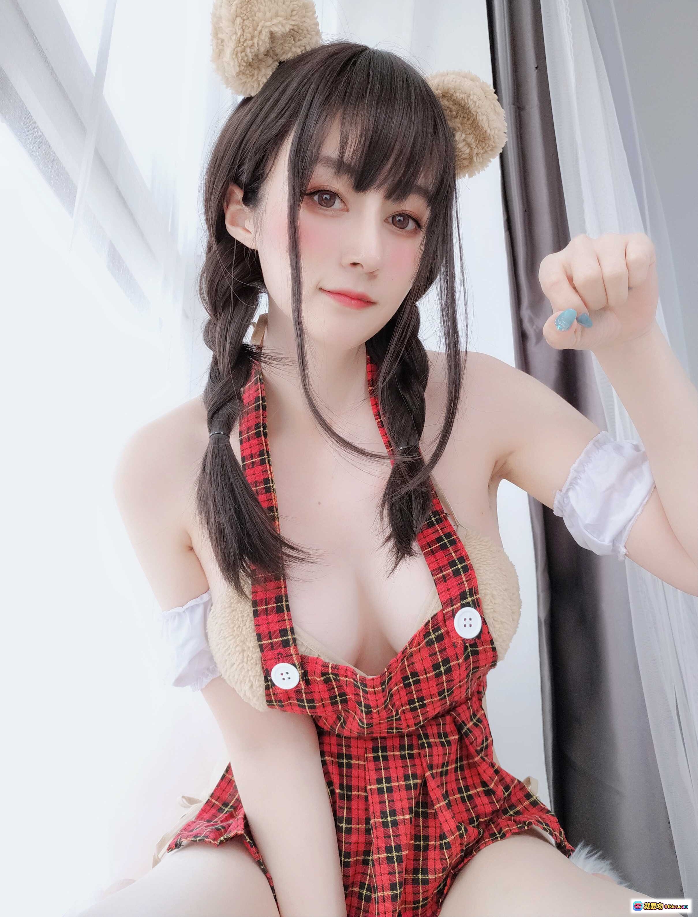 图片[5] - 白银81 NO.083 可爱熊装少女写真 红黑格子吊带+双马尾+毛绒装饰 46P高清图集 - 就要吻