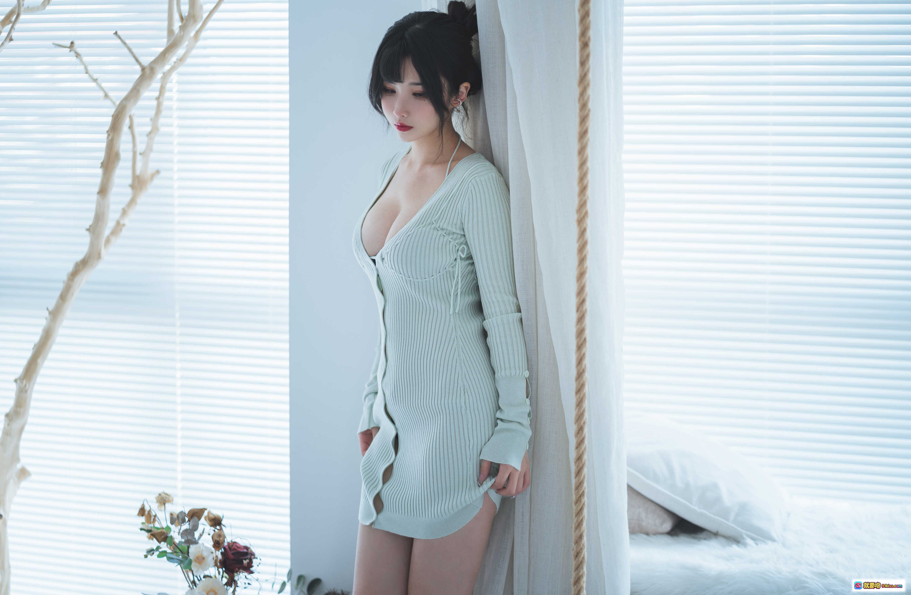 图片[3] - rioko凉凉子NO.076人妻毛衣写真｜温柔性感V领针织连衣裙居家风54P高清图集 - 就要吻