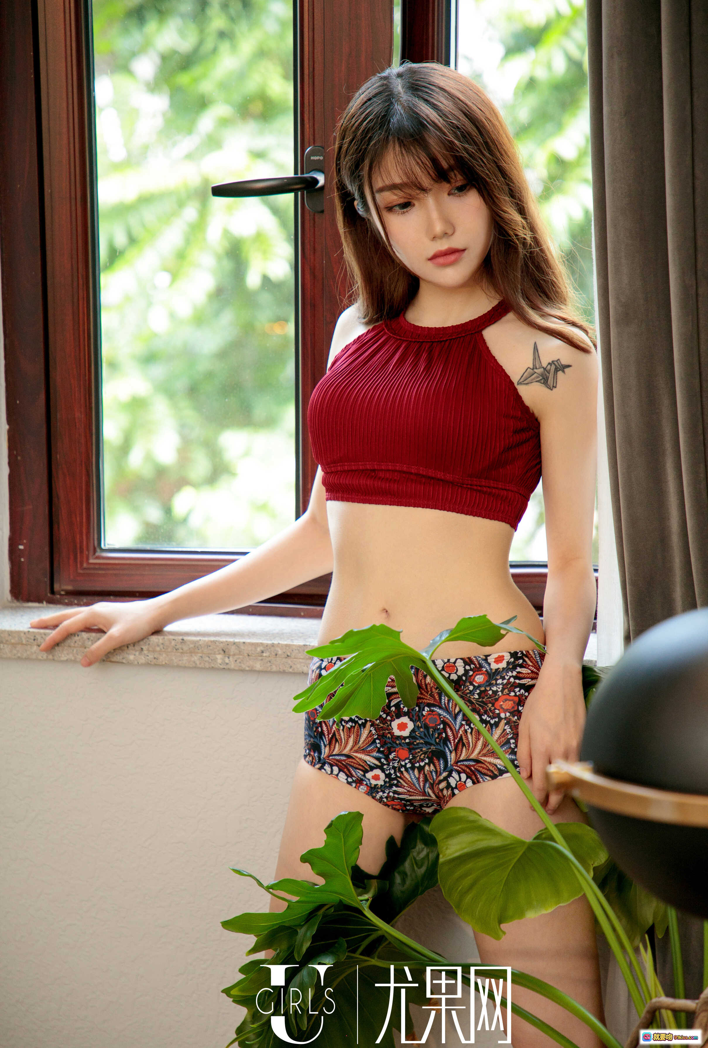 图片[7] - Ugirls尤果网泡芙少女2018.11.01 U403 白色内衣+开衫居家写真 65P高清美图 - 就要吻