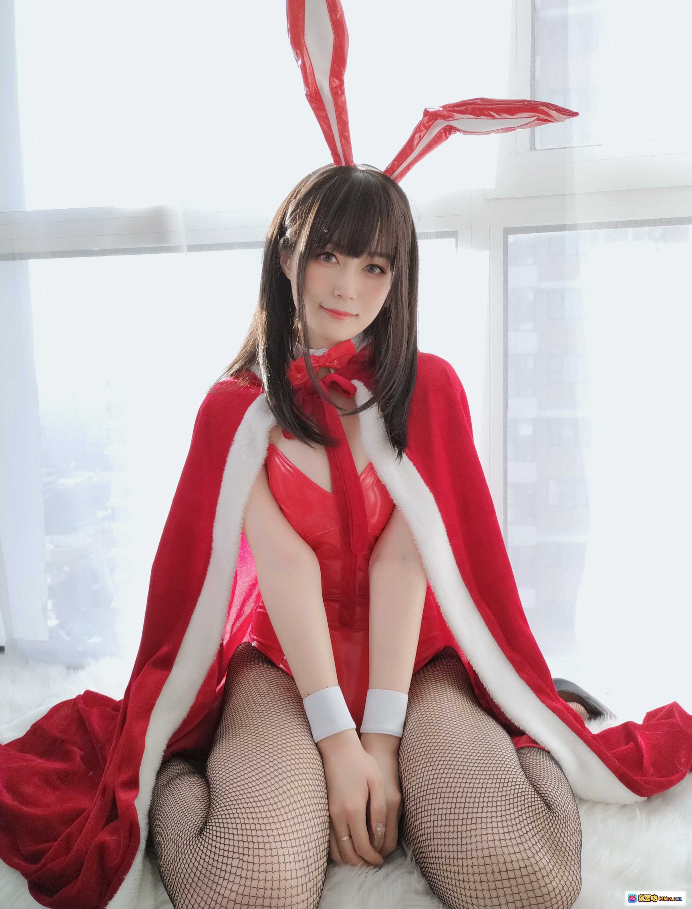 图片[1] - 白银81 NO.054 圣诞兔女郎写真 红色斗篷+渔网袜+兔耳发饰 97P高清美图 - 就要吻
