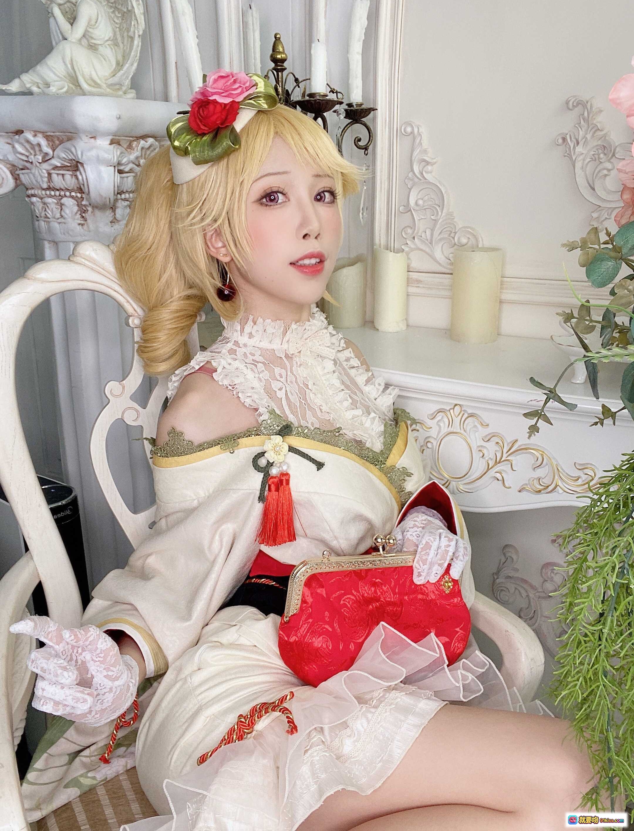 图片[7] - 水淼aqua NO.079 黎塞留新春自拍｜洛丽塔蕾丝洋装+玫瑰发饰+下午茶场景+精致妆容+古典宫廷风写真 - 就要吻