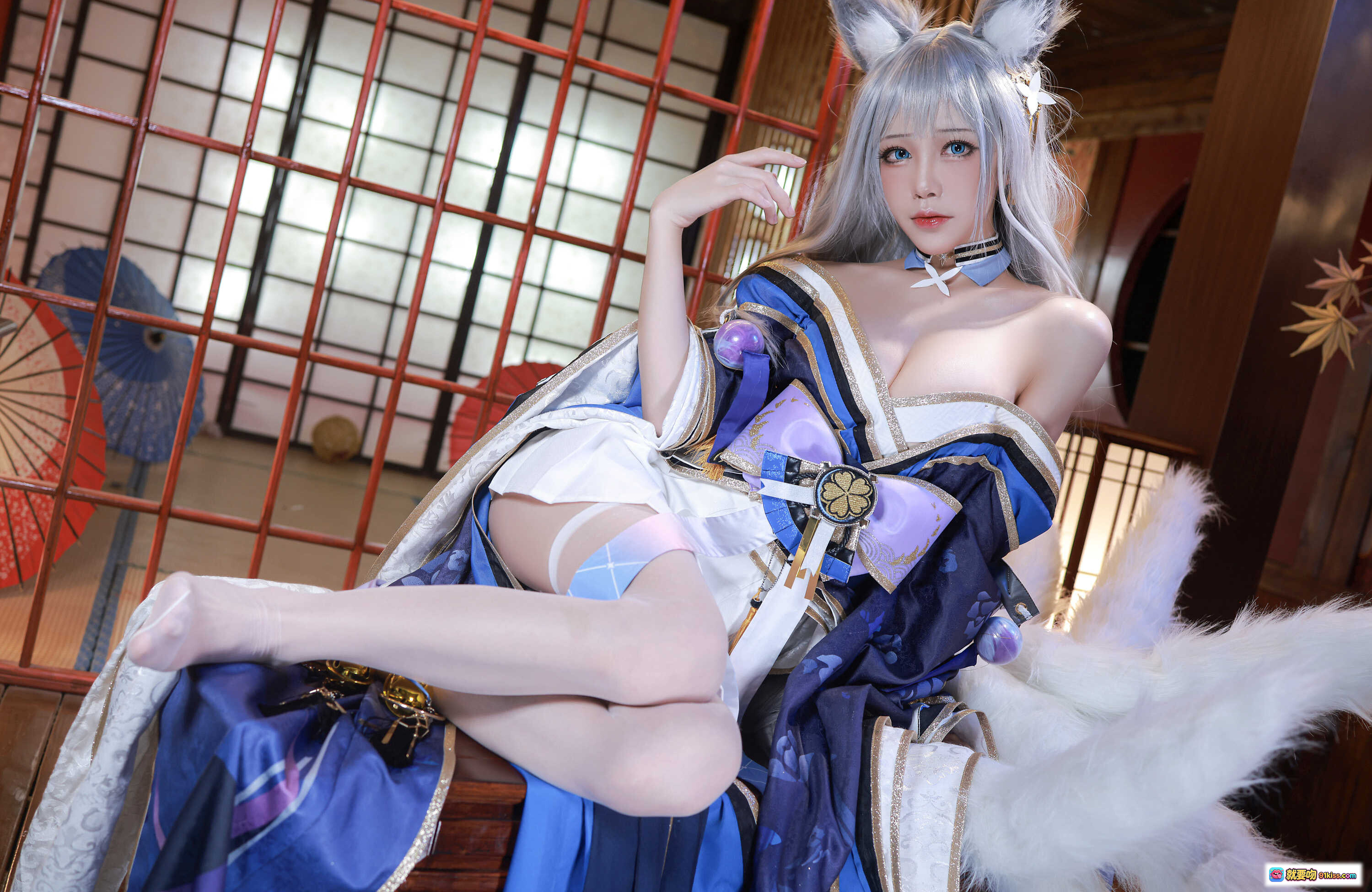 图片[3] - 水淼Aqua NO.079新春4套正片 信浓COS 狐耳白发美少女 日式和风场景 丝袜美腿 30岁御姐风 - 就要吻