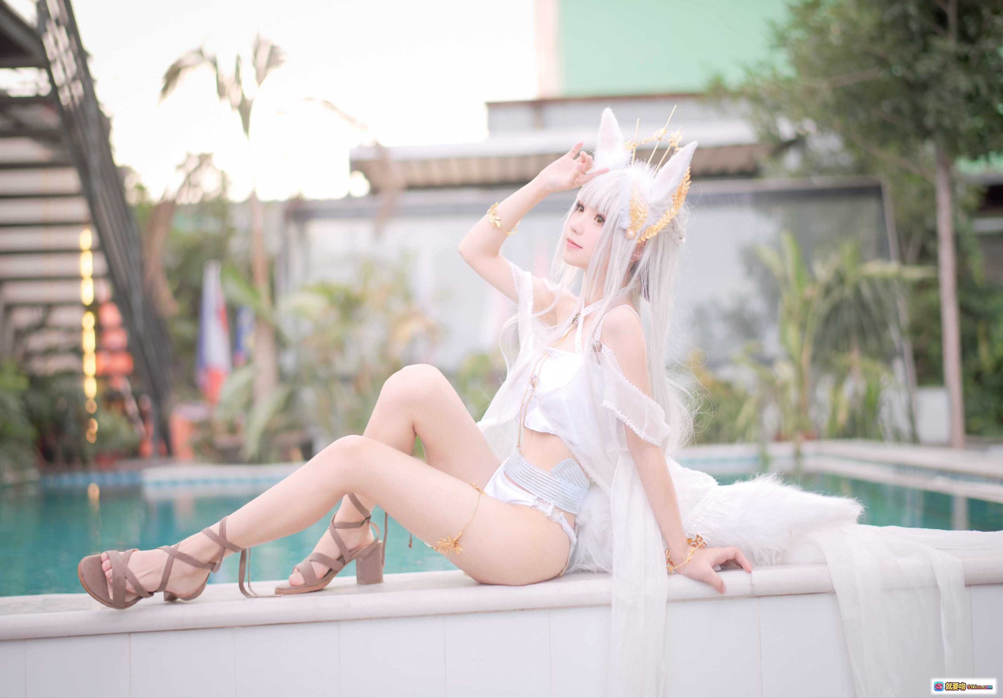 图片[8] - 花柒Hana NO.006 白金cos泳装写真｜泳池边仙气白裙兔耳造型｜18P高清美图 - 就要吻