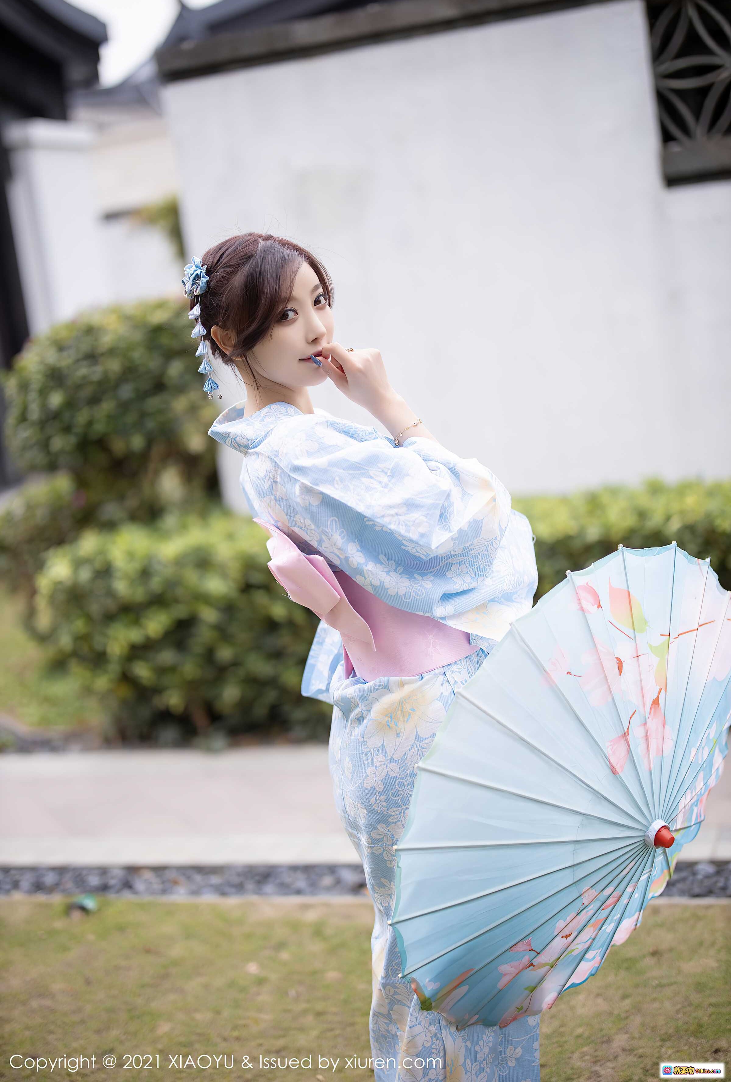 杨晨晨Sugar和风写真｜浅蓝樱花和服+油纸伞｜日系庭院外拍｜XIAOYU语画界VOL.482 - 就要吻
