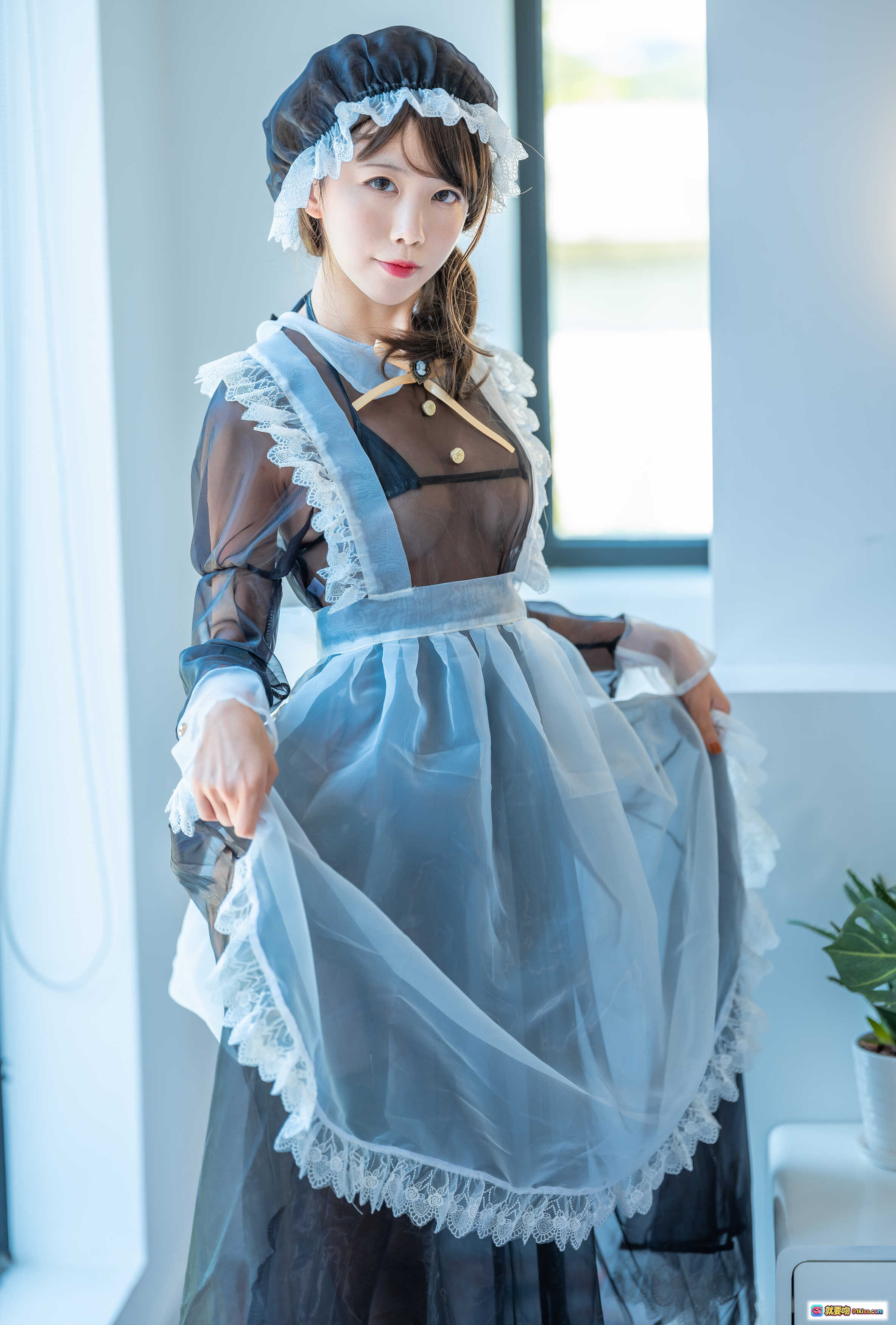 图片[9] - 水淼aqua NO.012 透明女仆装写真 蕾丝边薄纱围裙 黑丝美腿 甜美表情 13P高清图集 - 就要吻