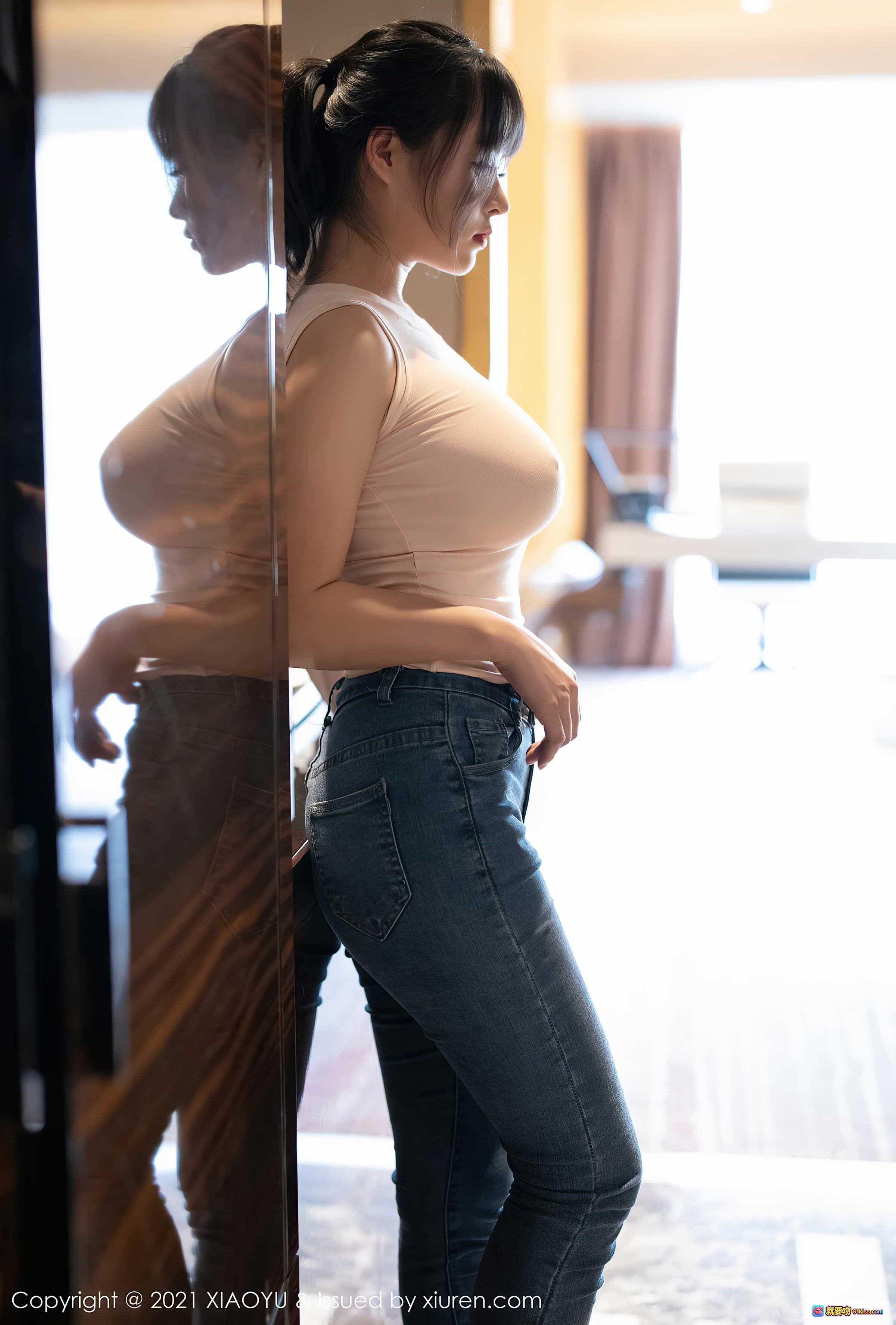 图片[8] - 奈沐子性感牛仔裤高跟鞋跪姿写真｜XIAOYU语画界VOL.468高清私房美图 - 就要吻