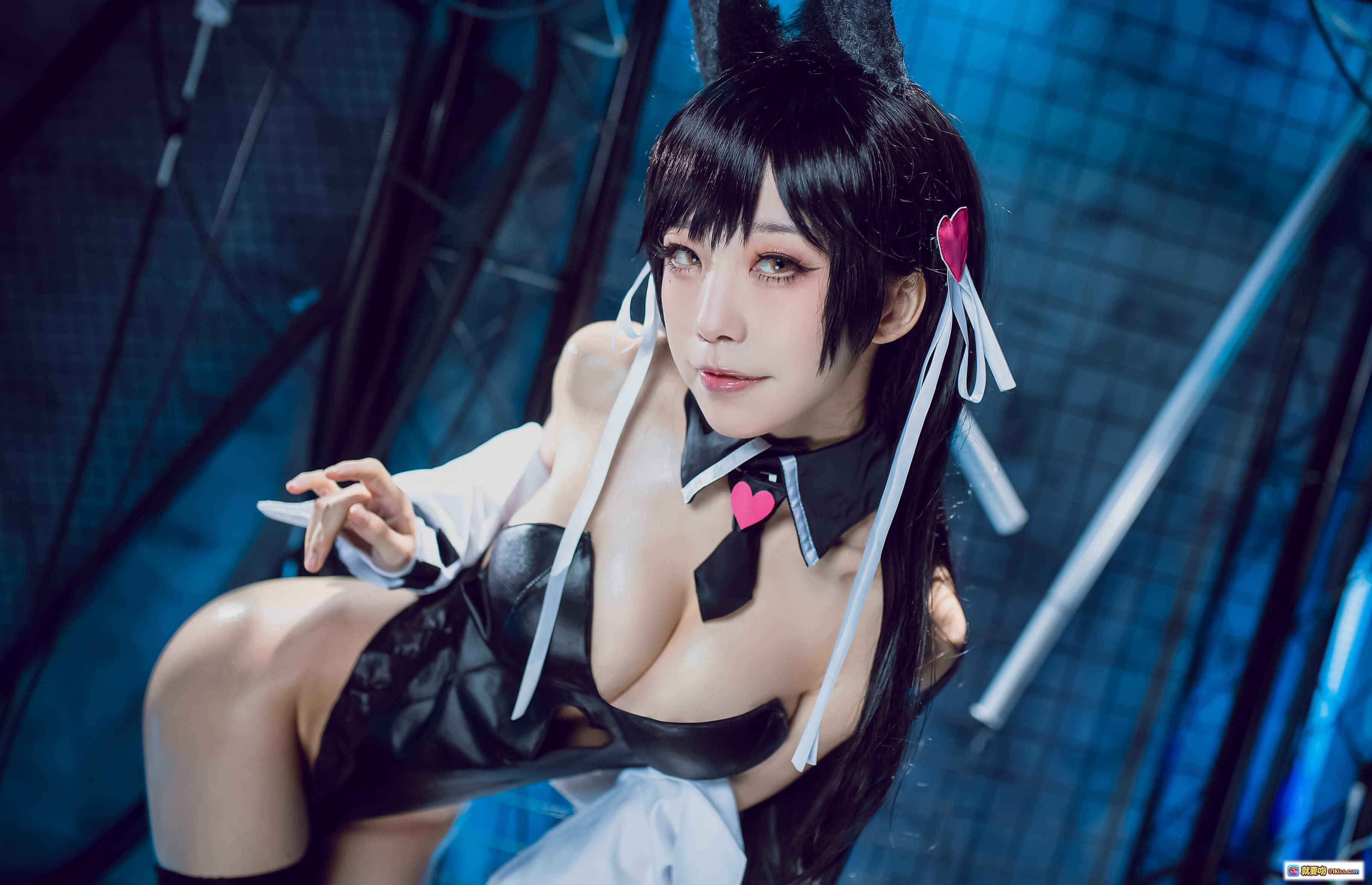 图片[3] - 水淼NO.052碧蓝航线爱宕犬同人机车写真·猫耳黑发白衬衫黑丝美腿性感Cosplay摄影集 - 就要吻