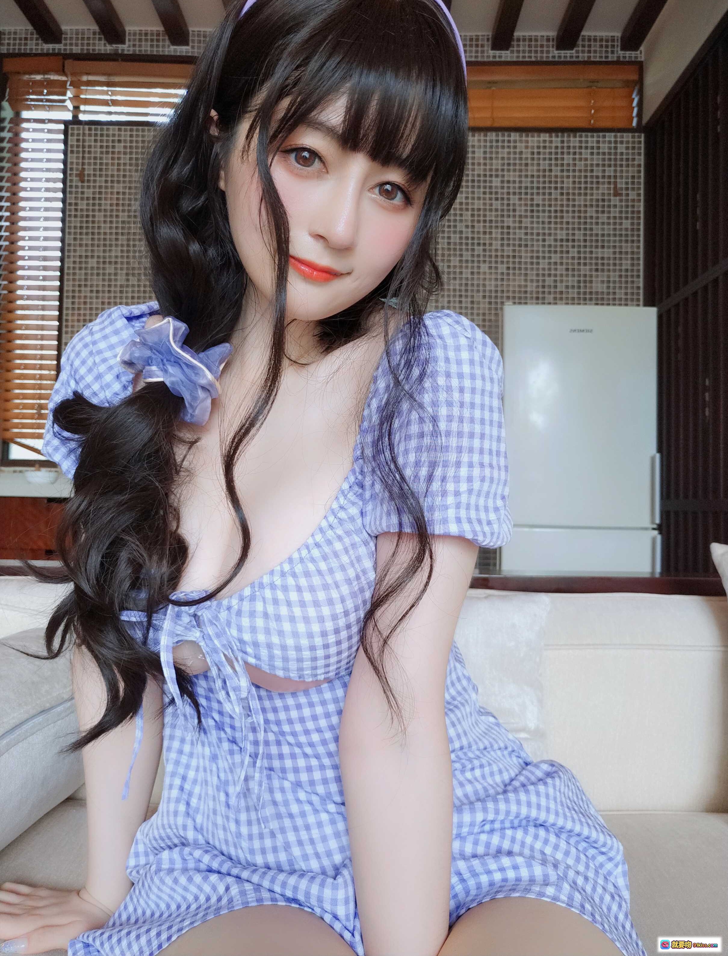 图片[2] - 白银81 NO.081 8月会员合集 2021-08-05 紫格子连衣裙甜美少女户外写真 清新自然笑容迷人长发飘逸头箍点缀 - 就要吻