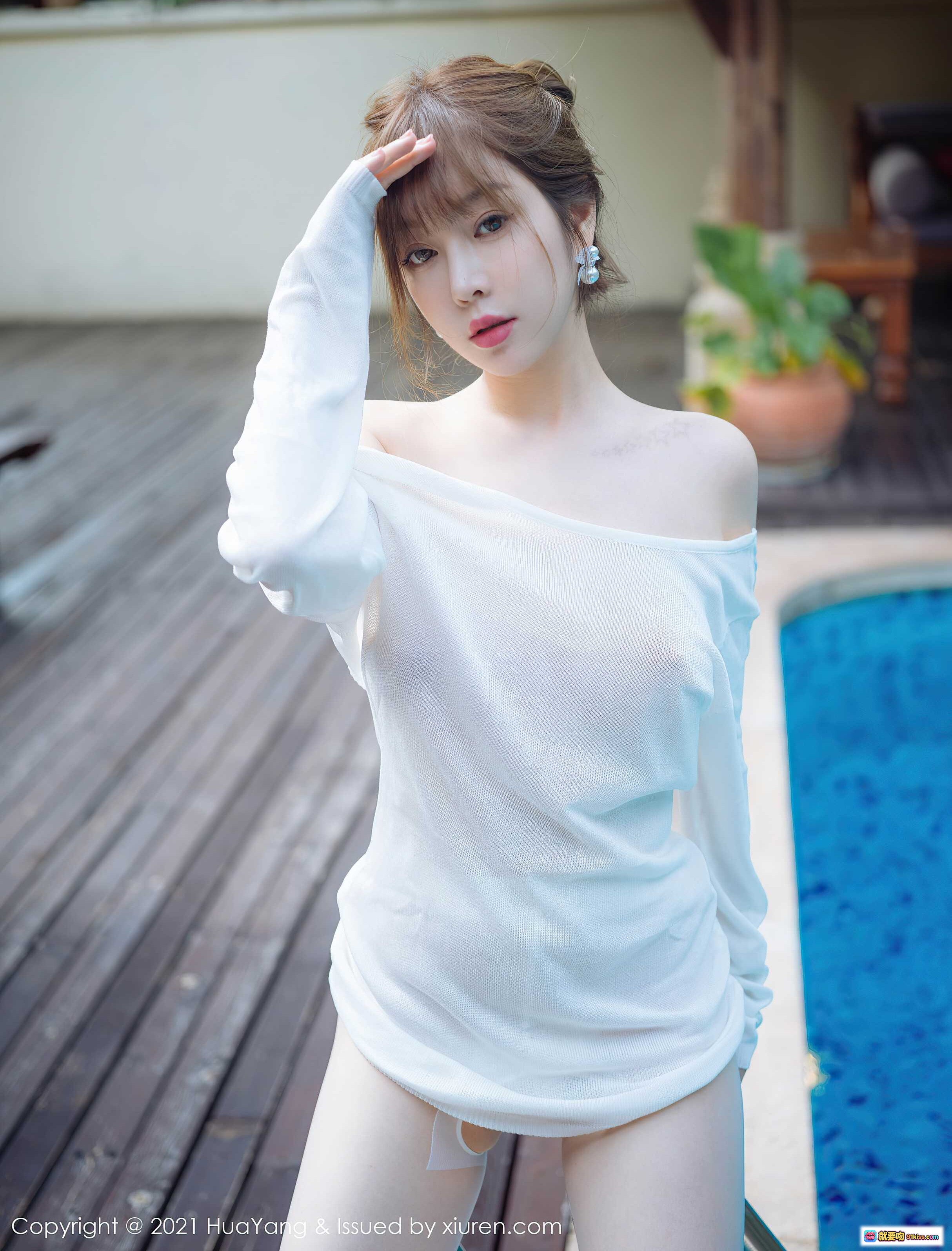 图片[7] - 王雨纯泳池写真｜白色透视上衣+丝袜美腿｜HuaYang花漾2021 Vol.429清新自然风户外拍摄 - 就要吻