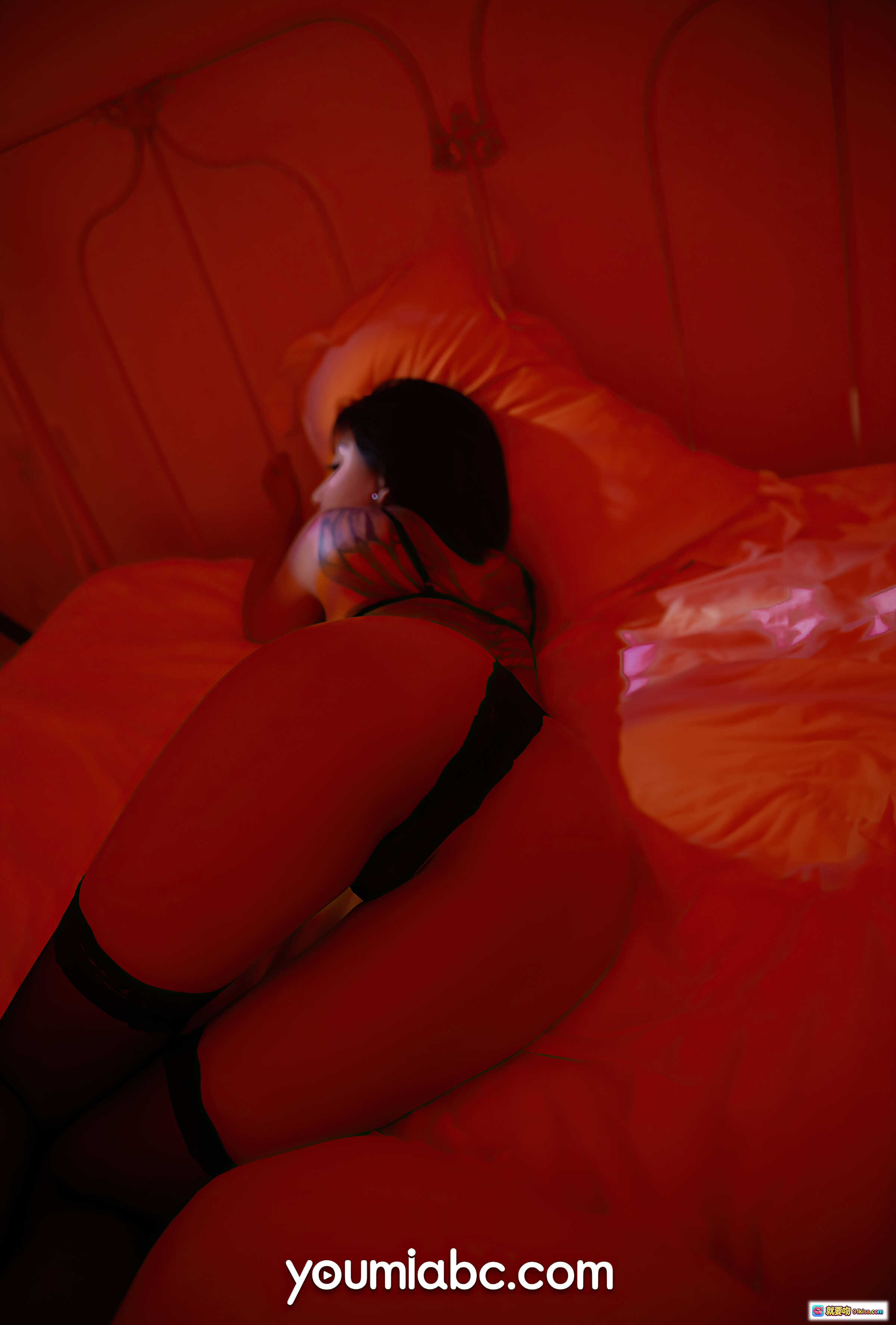 图片[2] - 安妮斯朵拉试婚新娘写真｜蕾丝美背+白纱裙+百叶窗光影｜YouMi尤蜜2020.11.28精选63P - 就要吻