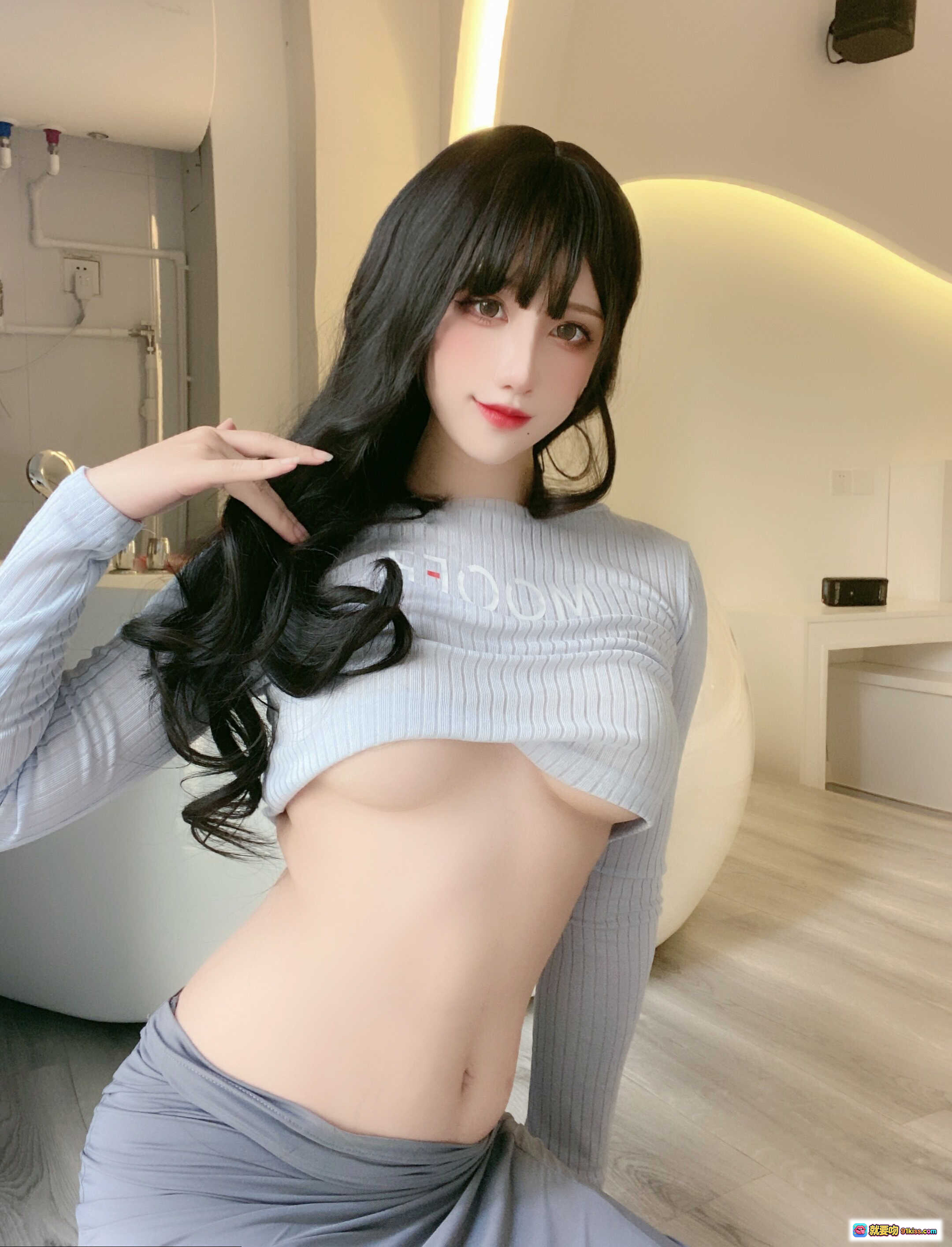 图片[4] - 九曲Jean NO.048 吉他妹妹自拍写真 40P高清美图 灰色露脐上衣+包臀裙 时尚性感室内私房照 - 就要吻