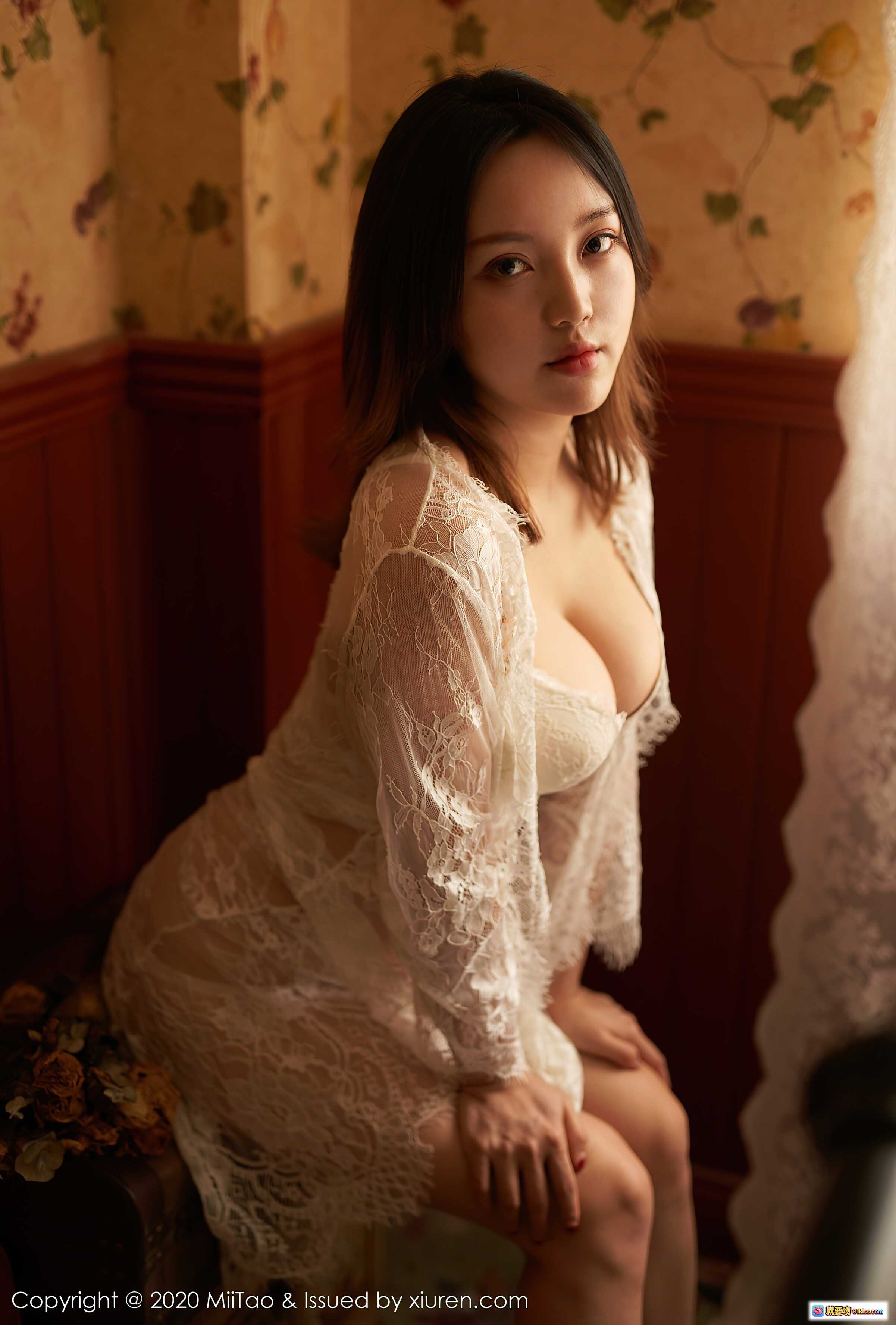 图片[7] - 月月may性感写真 | MiiTao Vol.143 白色蕾丝内衣床照 | 温柔光影私房美拍 2020年9月刊 - 就要吻