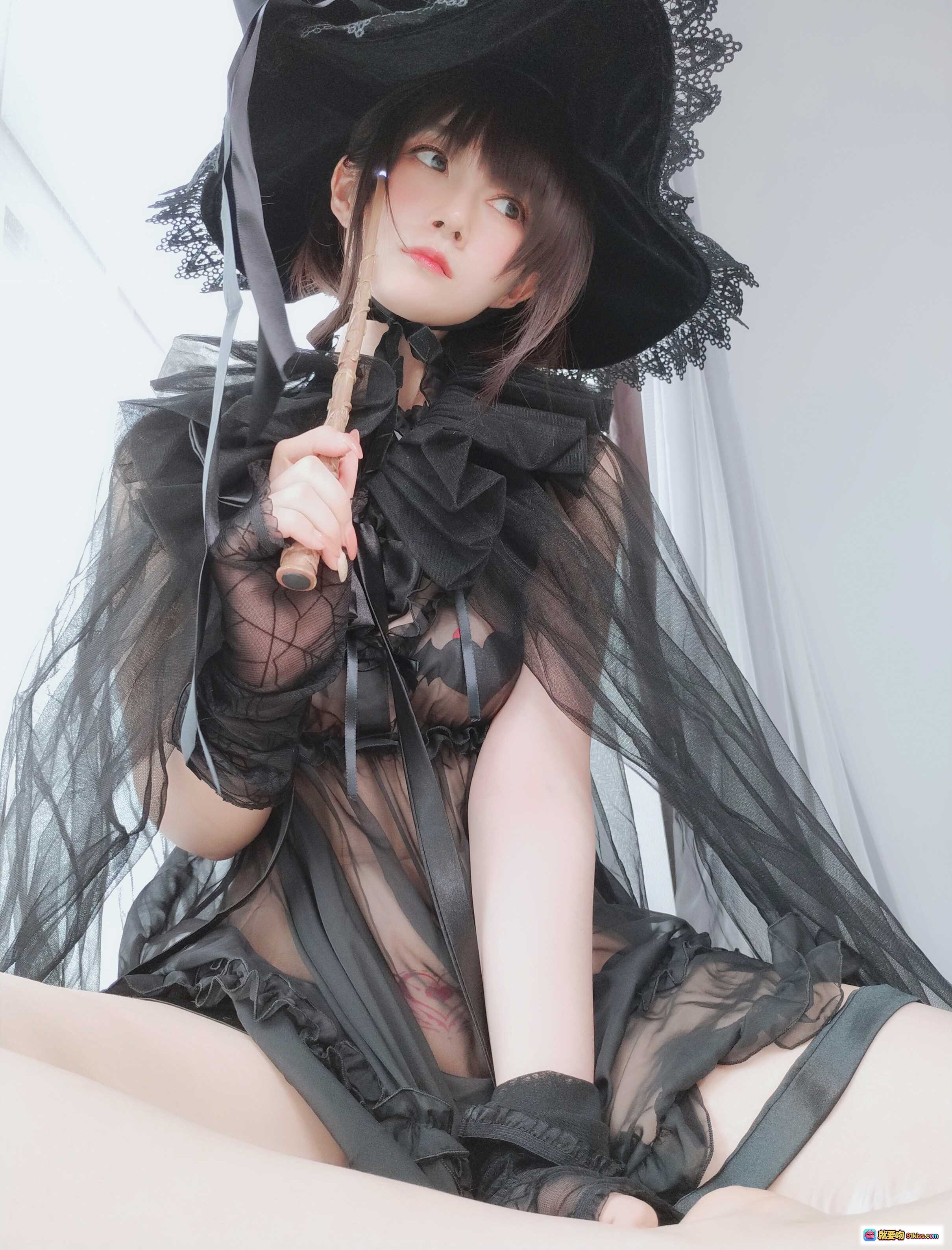 图片[6] - 白银81 NO.051 见习魔女黑蕾丝礼帽洛丽塔写真 126P高清美图 - 就要吻