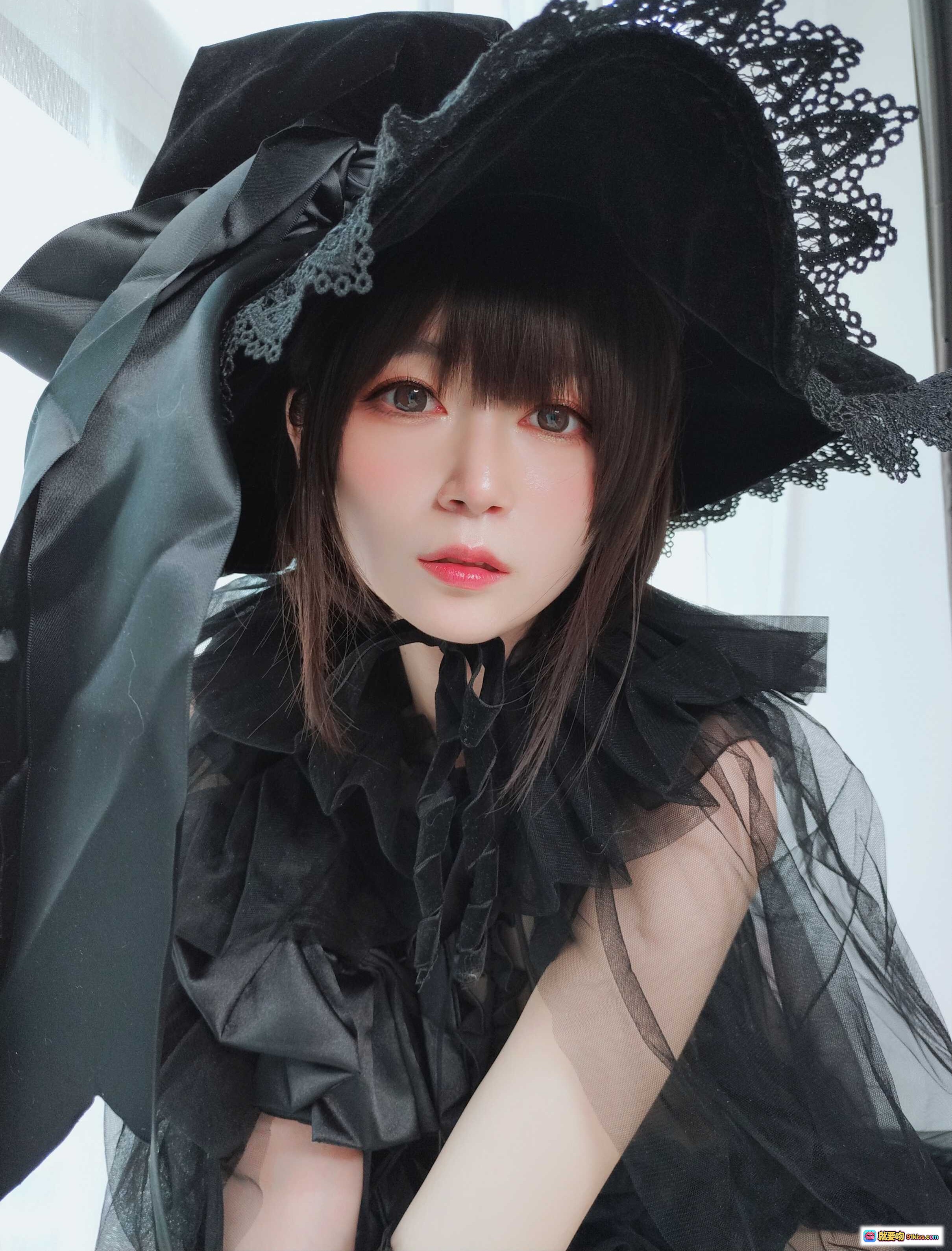 图片[1] - 白银81 NO.051 见习魔女黑蕾丝礼帽洛丽塔写真 126P高清美图 - 就要吻