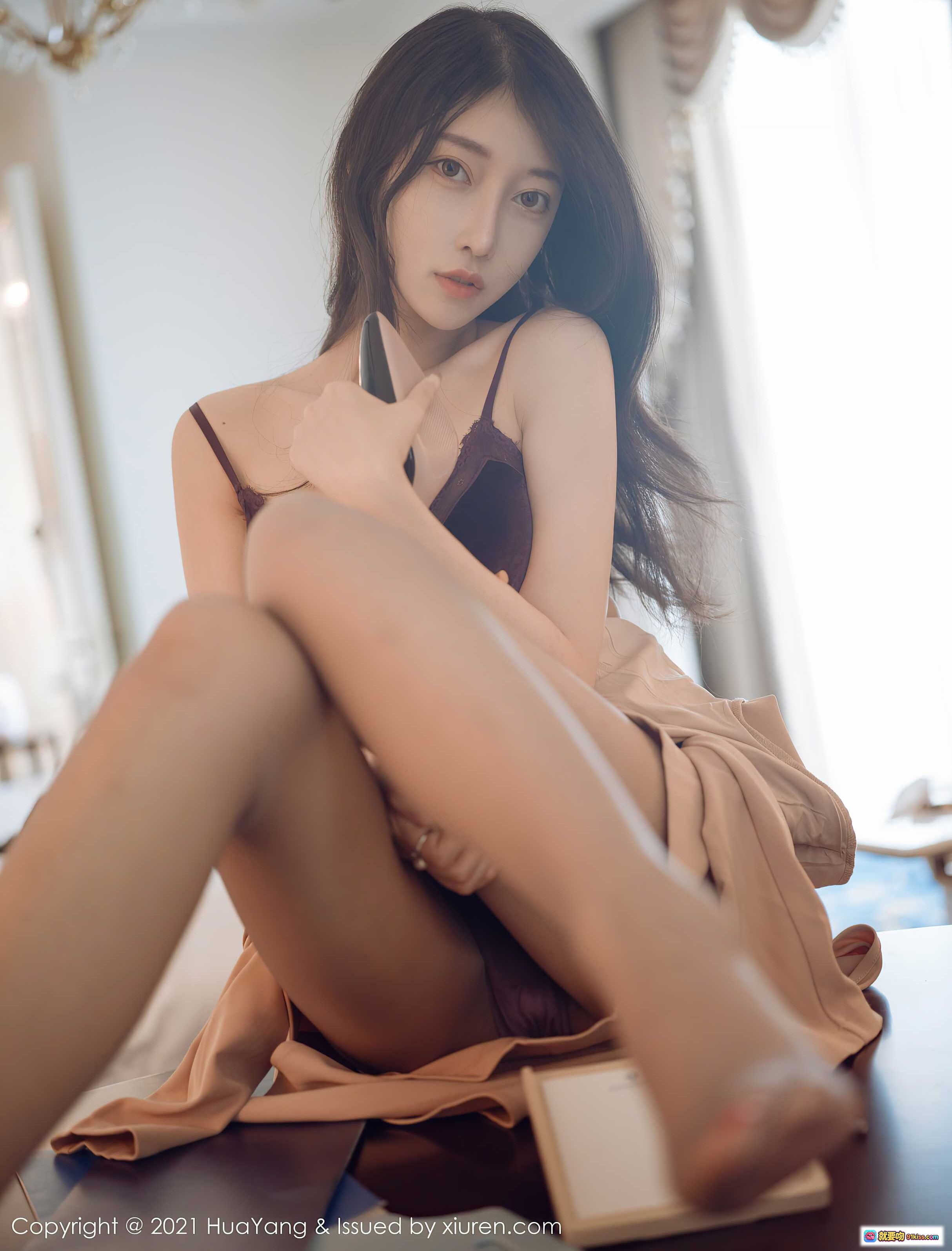 图片[6] - 玥儿玥er优雅坐姿写真 | HuaYang花漾2021.02.05 VOL.364 | 窗边皮椅美腿丝袜高清图集 - 就要吻