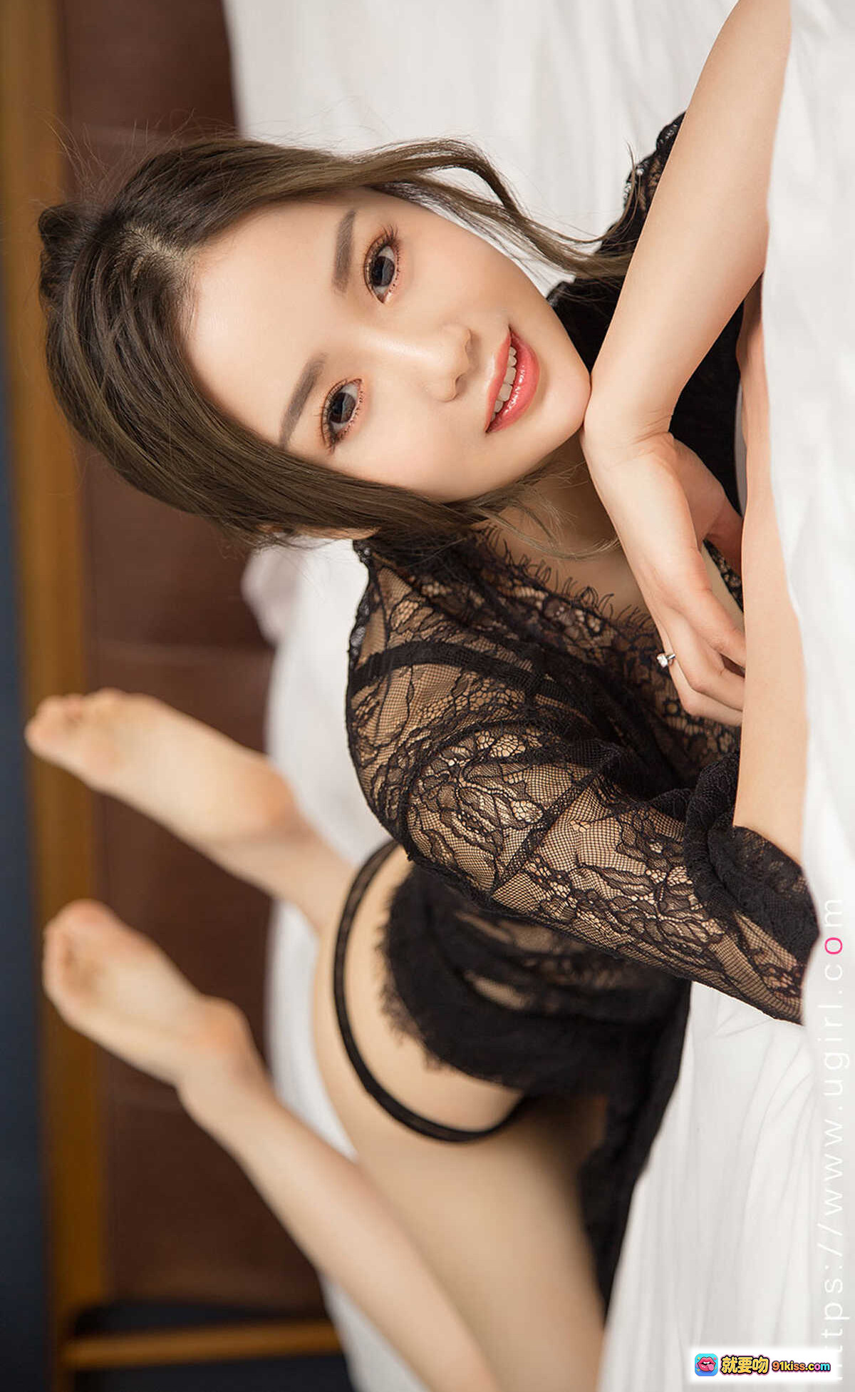 图片[3] - Ugirls尤果网爱尤物No.2145尤果合刊35P高清写真 白衬衫黑丝美腿性感私房照 - 就要吻