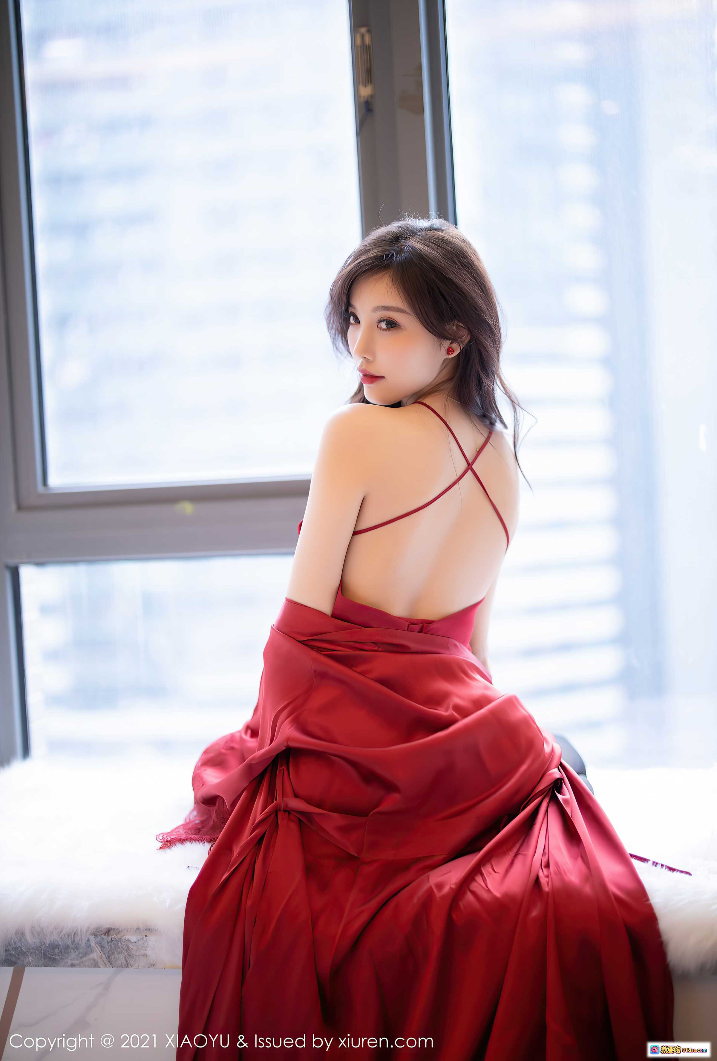 图片[10] - 杨晨晨Sugar红裙黑丝写真｜XIAOYU语画界VOL.460优雅性感室内私房美图 - 就要吻