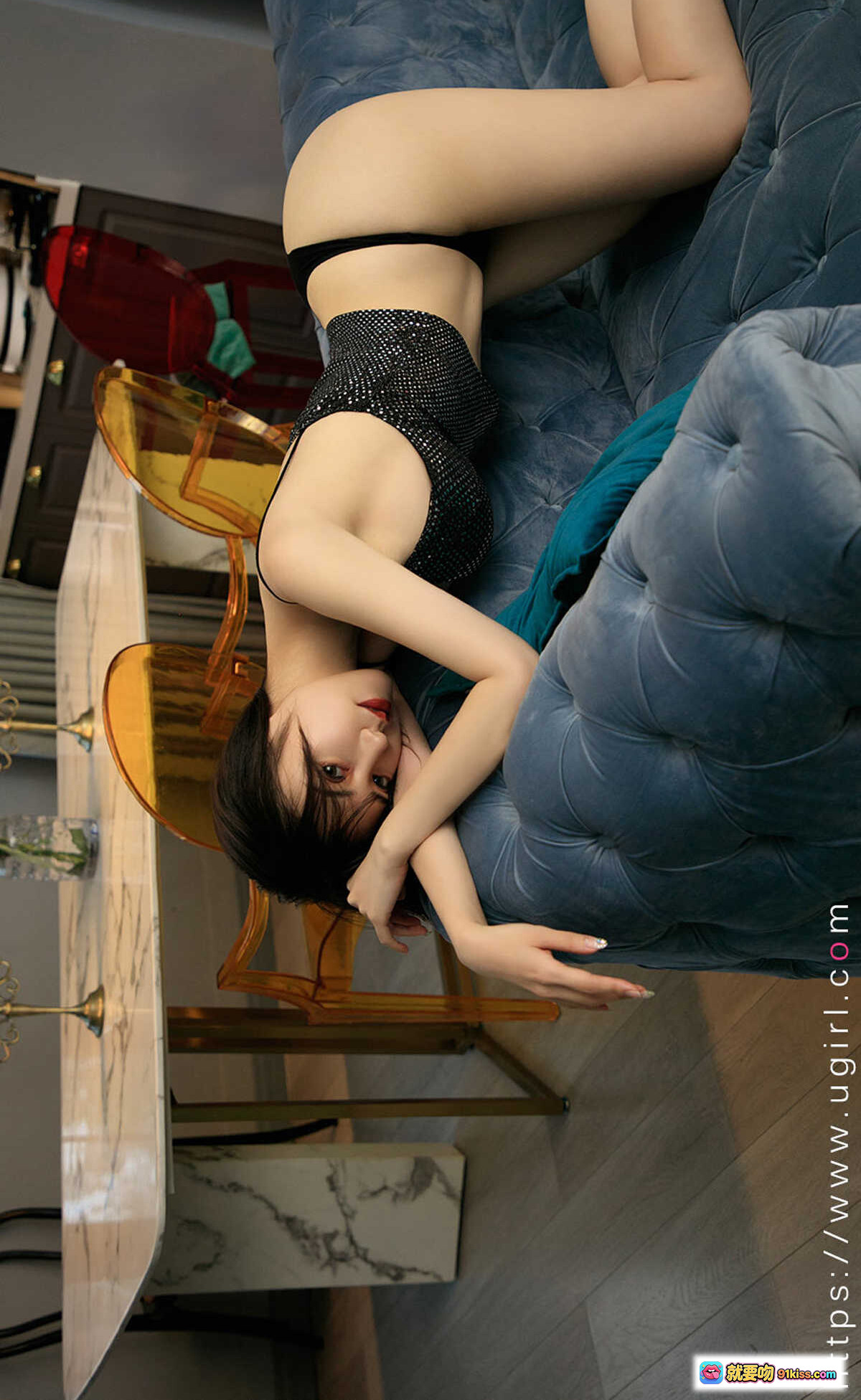 图片[8] - 夏玲蔓性感写真 | Ugirls尤果网爱尤物No.2195 | 黑色蕾丝内衣+蓝色绒面沙发私房美拍 - 就要吻